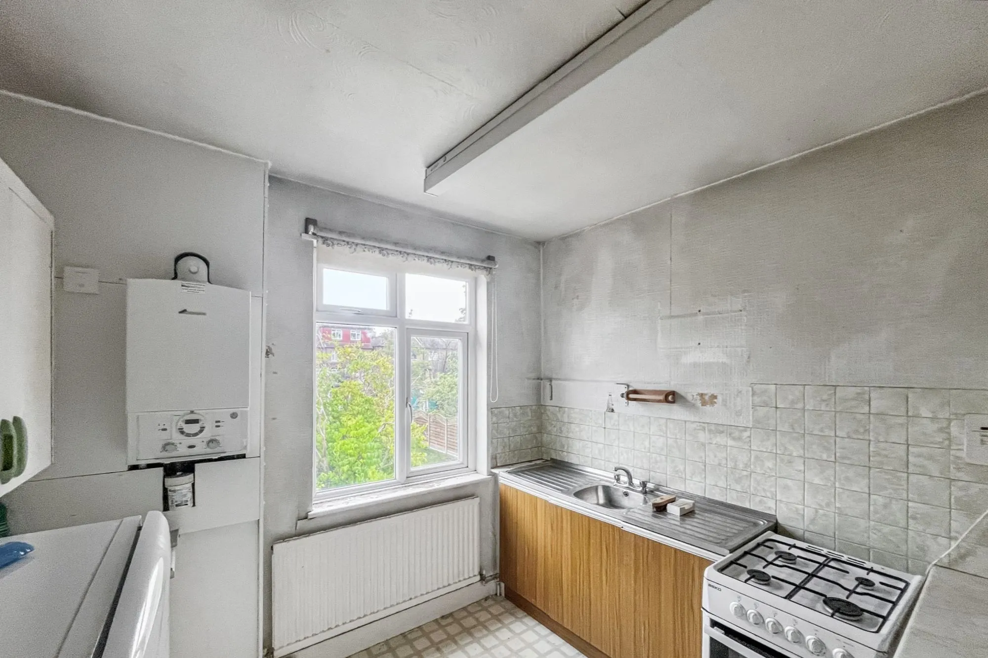 43 Norbury Court Road, Norbury, London SW16 4HU