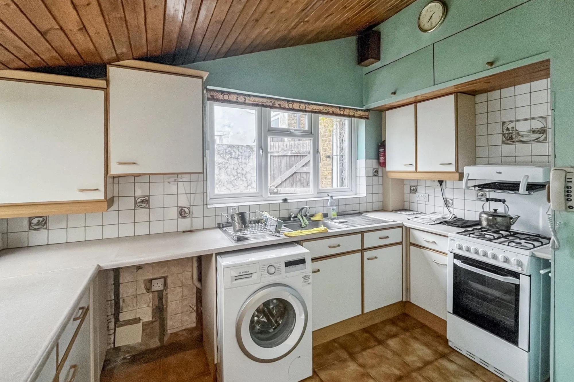 43 Norbury Court Road, Norbury, London SW16 4HU