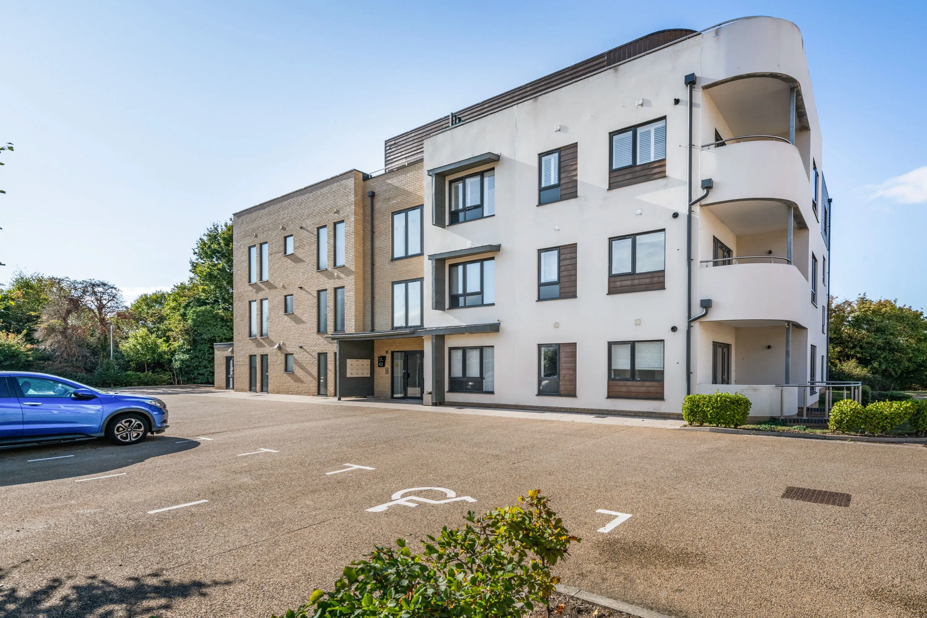 Moulsham Lodge, Waltham Glen, Chelmsford, Essex CM2 9EL