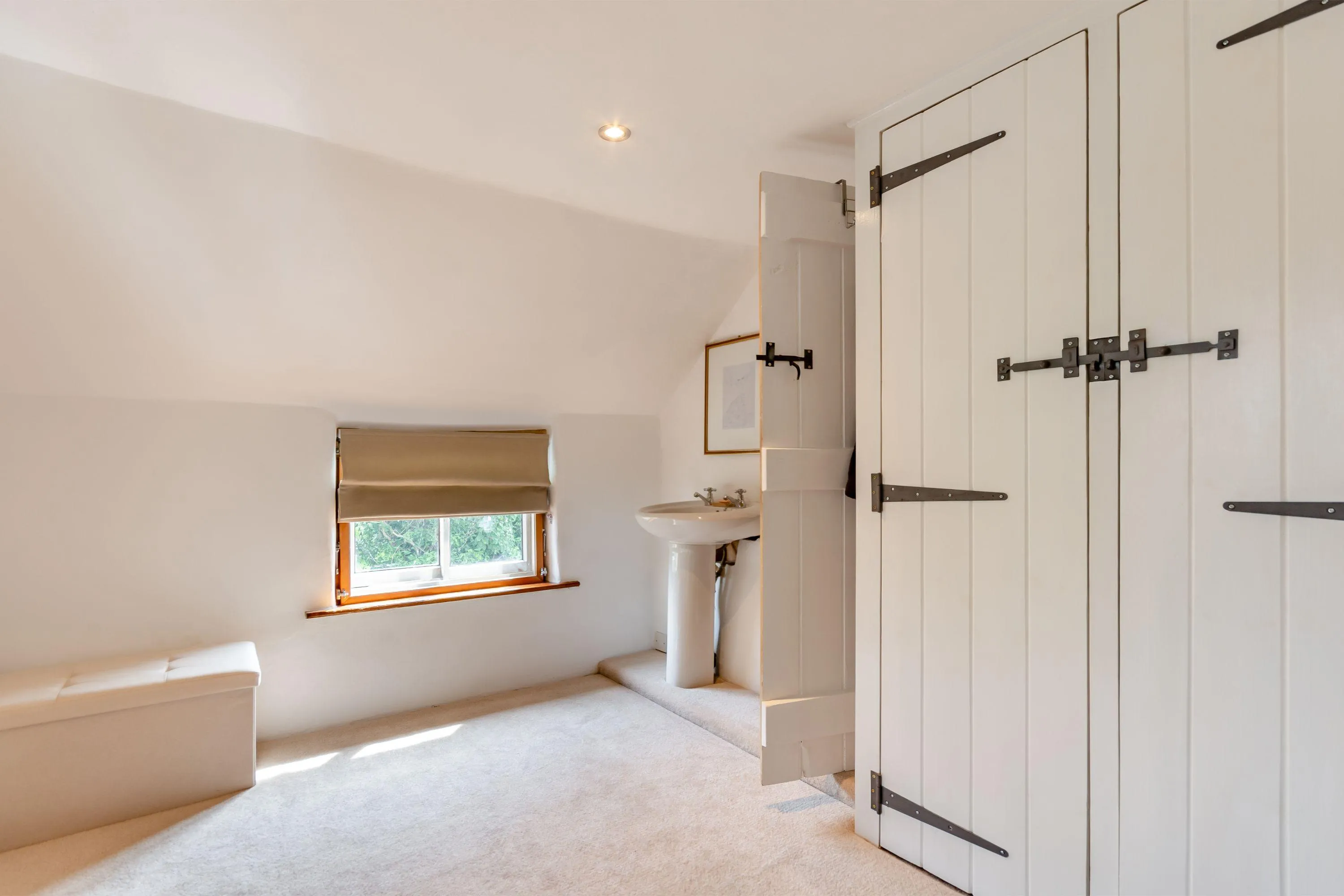 6 Dickmans Lane, Melton Mowbray, Leicestershire, LE14 4BG