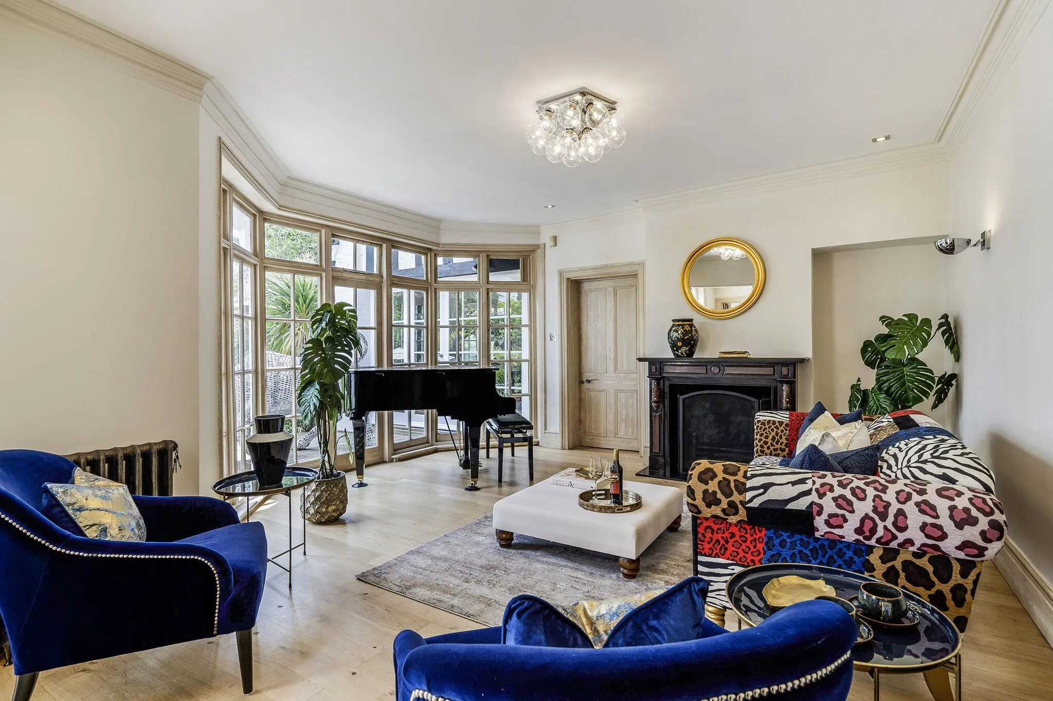 Doannee House, Fishery Road, Bray, Berkshire, SL6 1UN