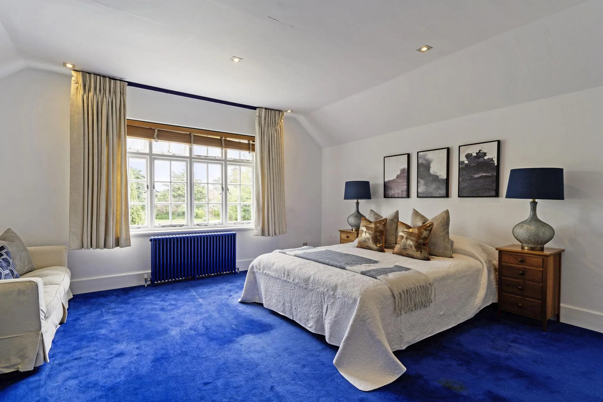 Doannee House, Fishery Road, Bray, Berkshire, SL6 1UN