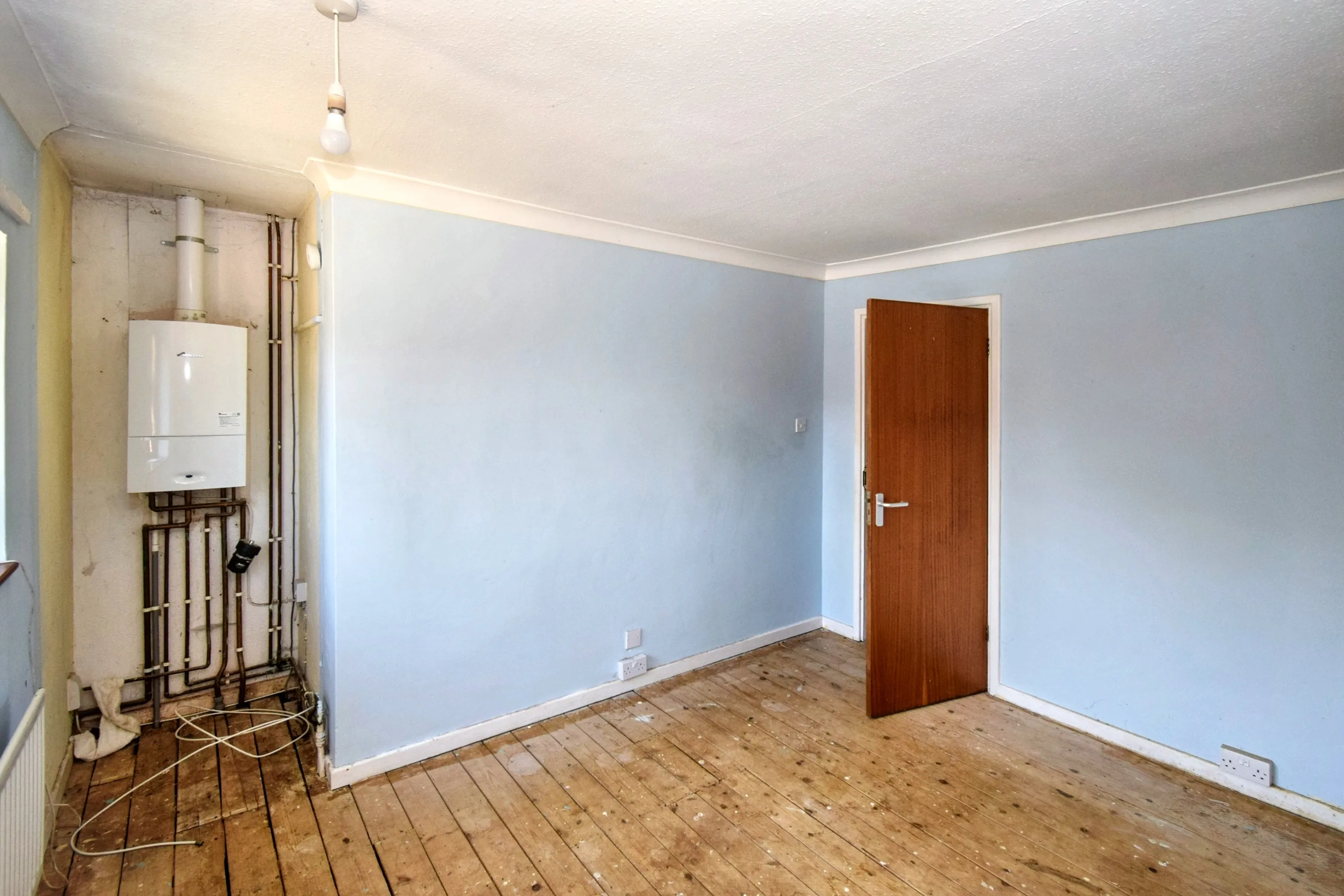 72 Poplar Road, Loughborough, Leicestershire, LE11 2JT