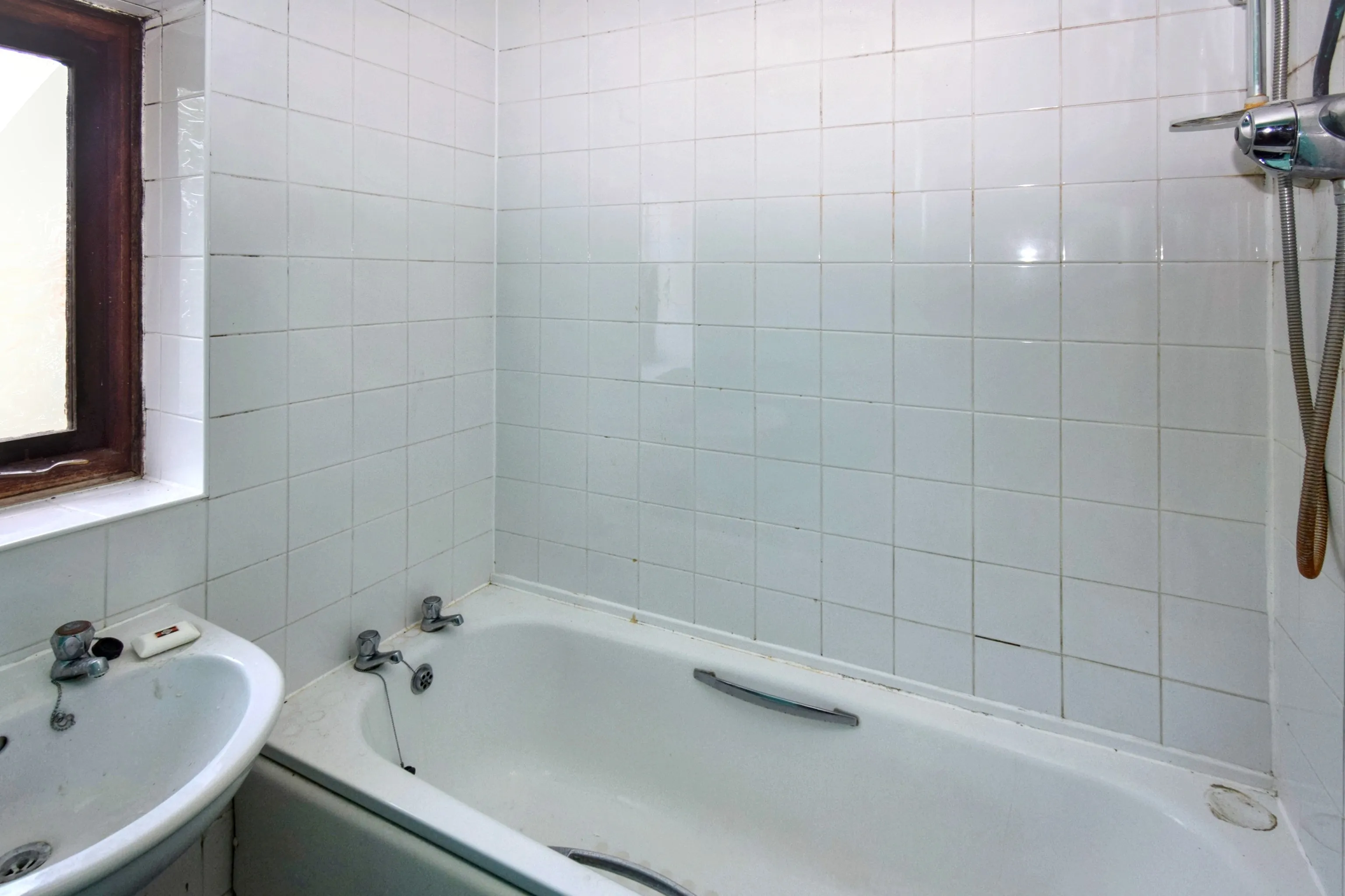 72 Poplar Road, Loughborough, Leicestershire, LE11 2JT