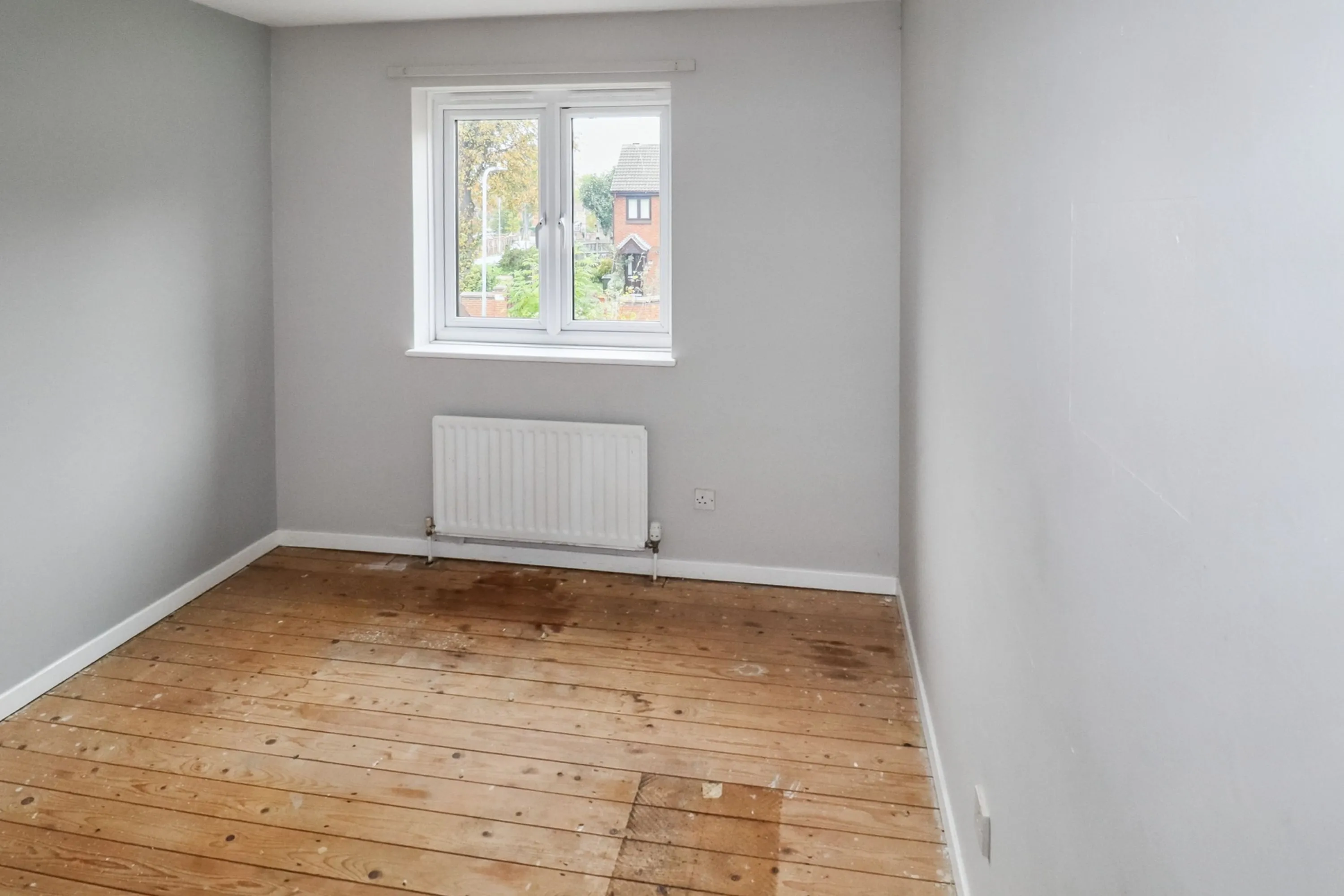 32 Sheldrake Avenue, Bradford, West Yorkshire, BD8 0RA