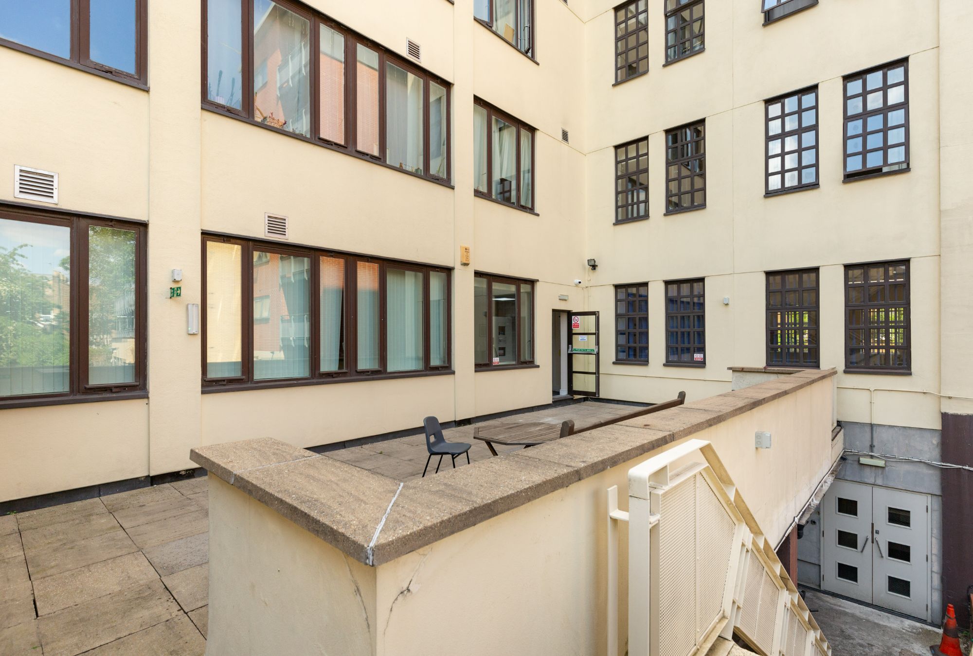 Unit 11, Beaux Arts Building, Manor Gardens, Holloway, London N7 6JT
