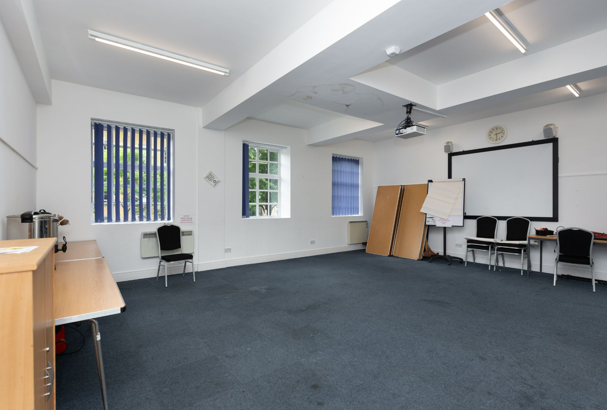 Unit 11, Beaux Arts Building, Manor Gardens, Holloway, London N7 6JT