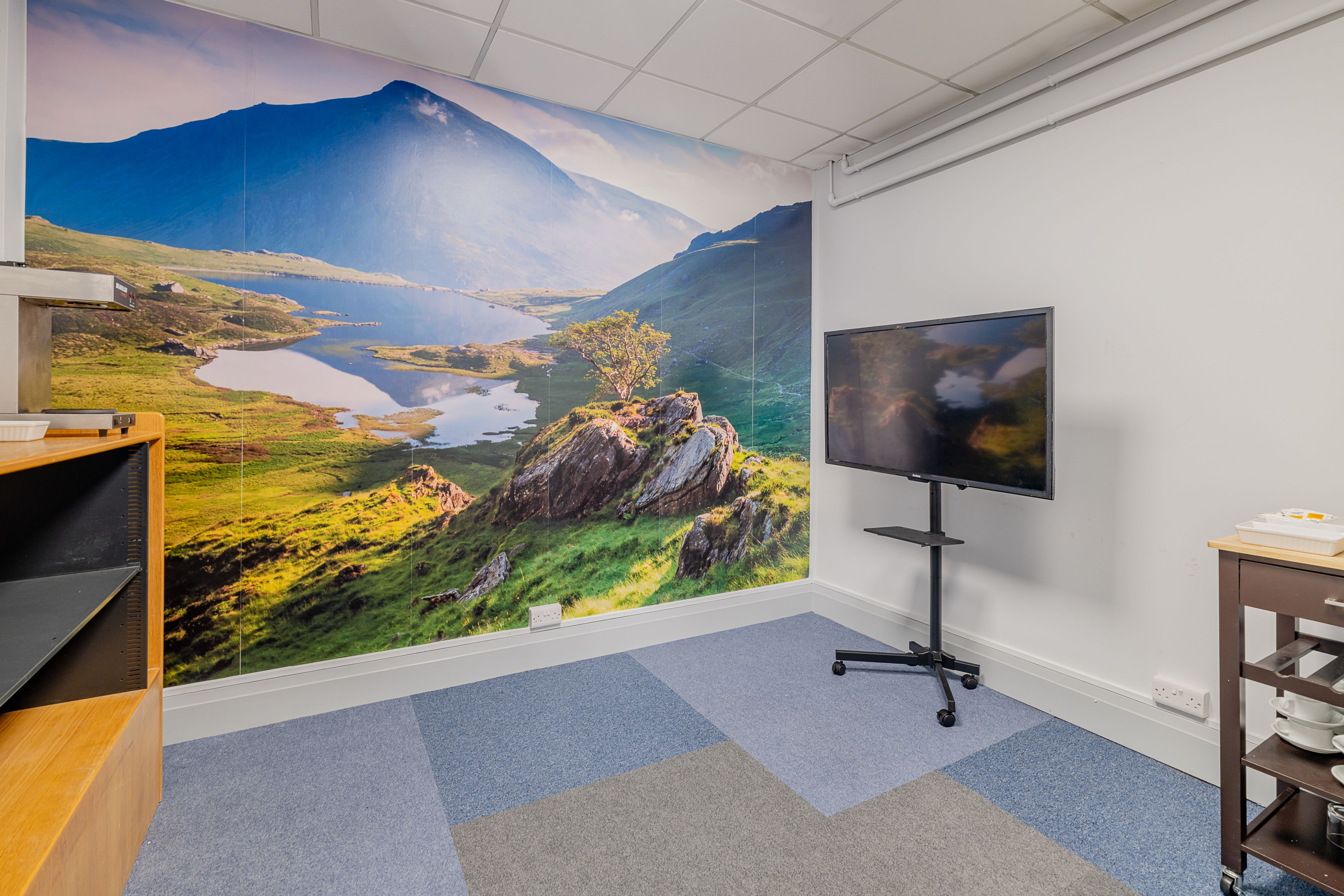 Clwyd Chambers, Clwyd Street, Rhyl, LL18 3LA