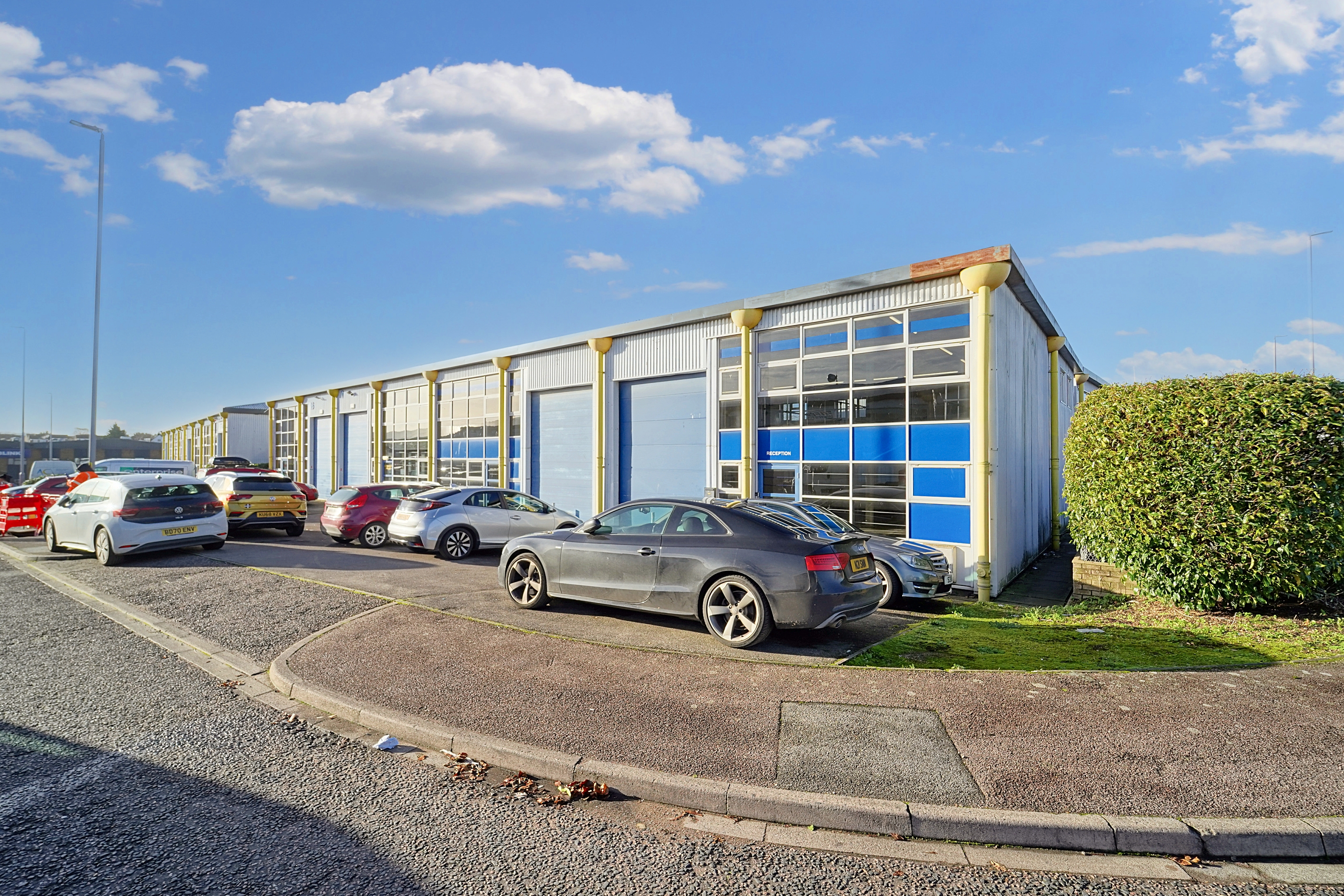 Unit 18 and 19 Progress Park, Ribocon Way, Luton, LU4 9UR