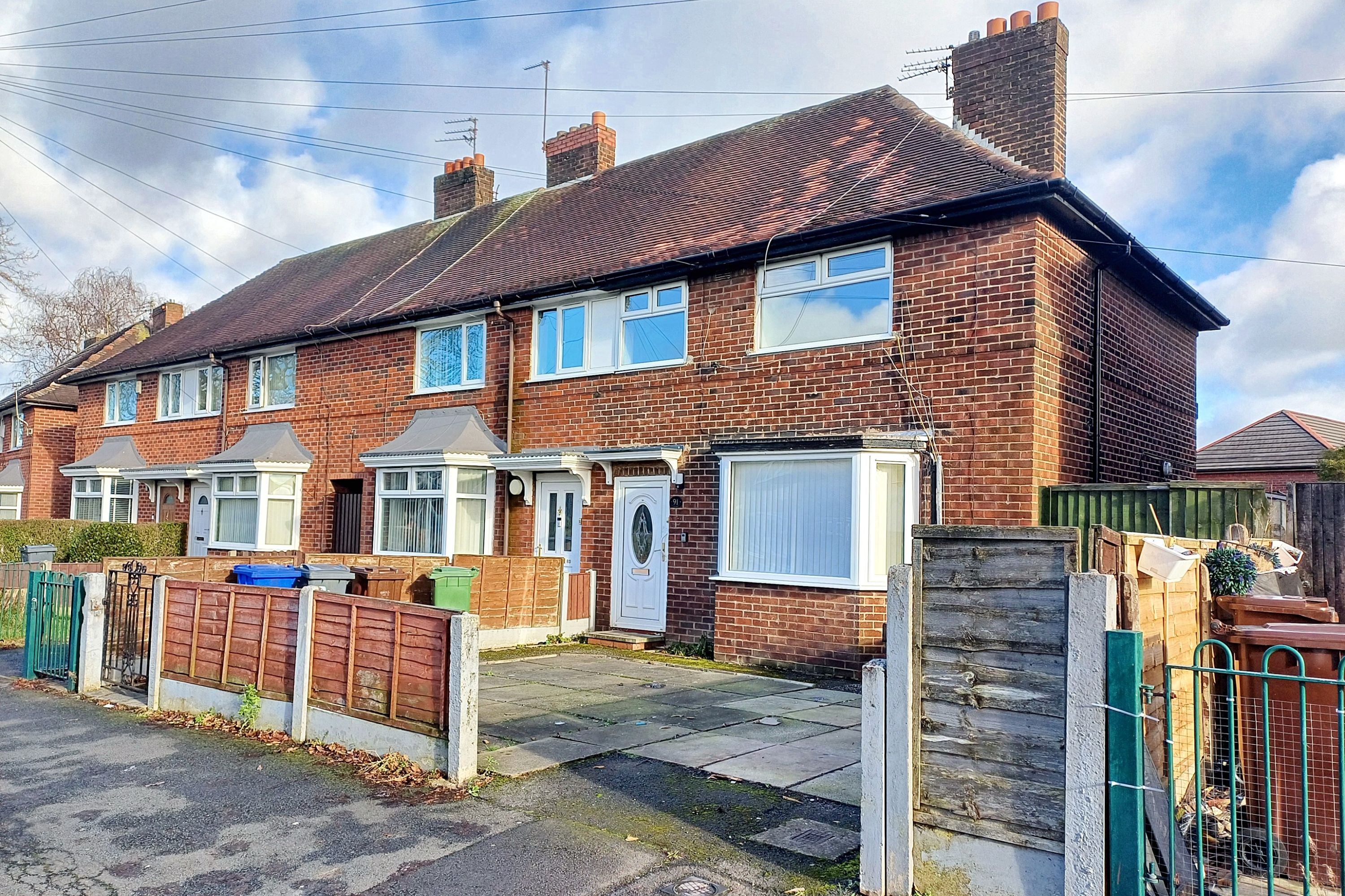 91 Gladeside Road, Wythenshawe, Manchester, M22 9GF