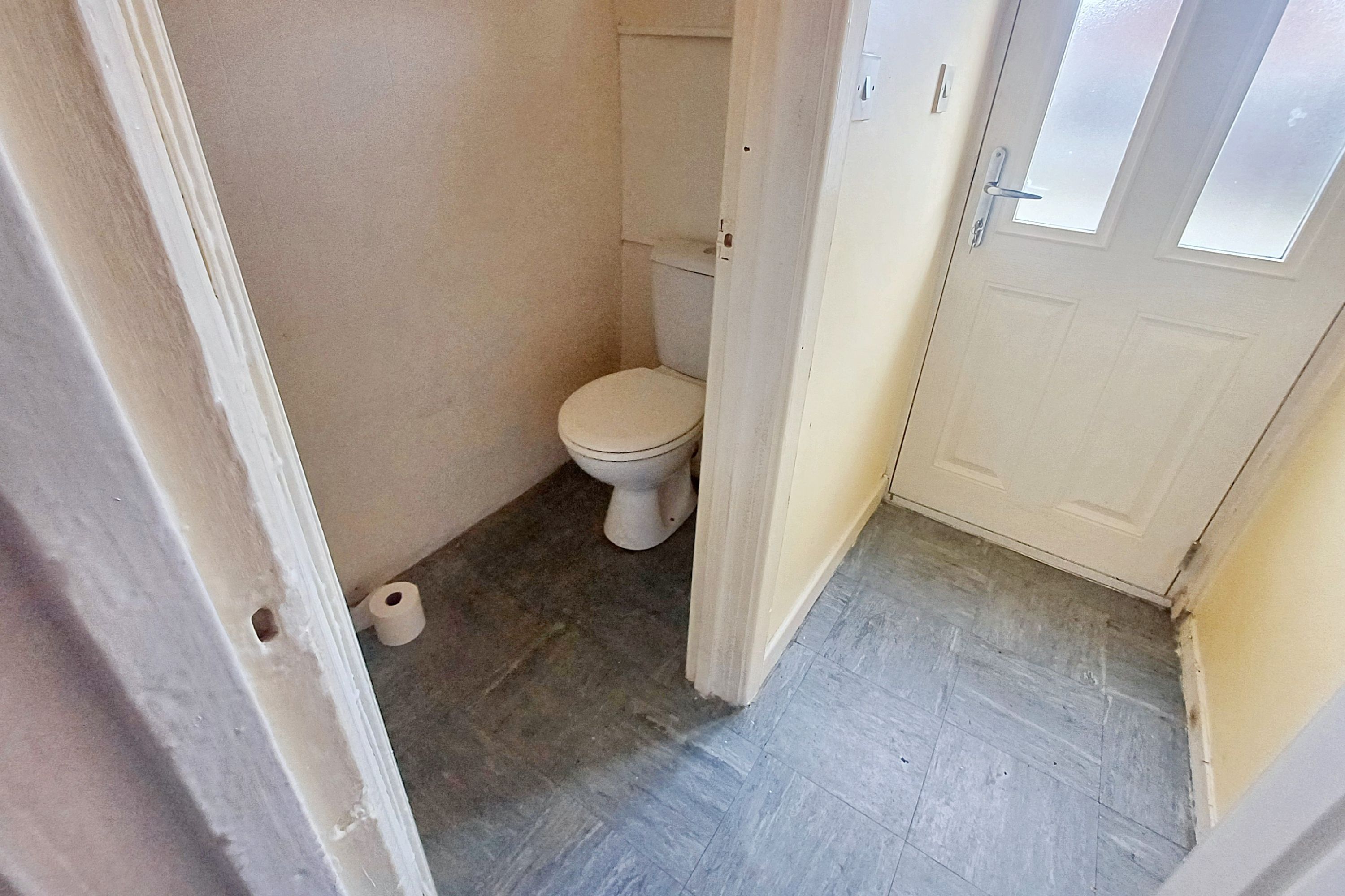 91 Gladeside Road, Wythenshawe, Manchester, M22 9GF