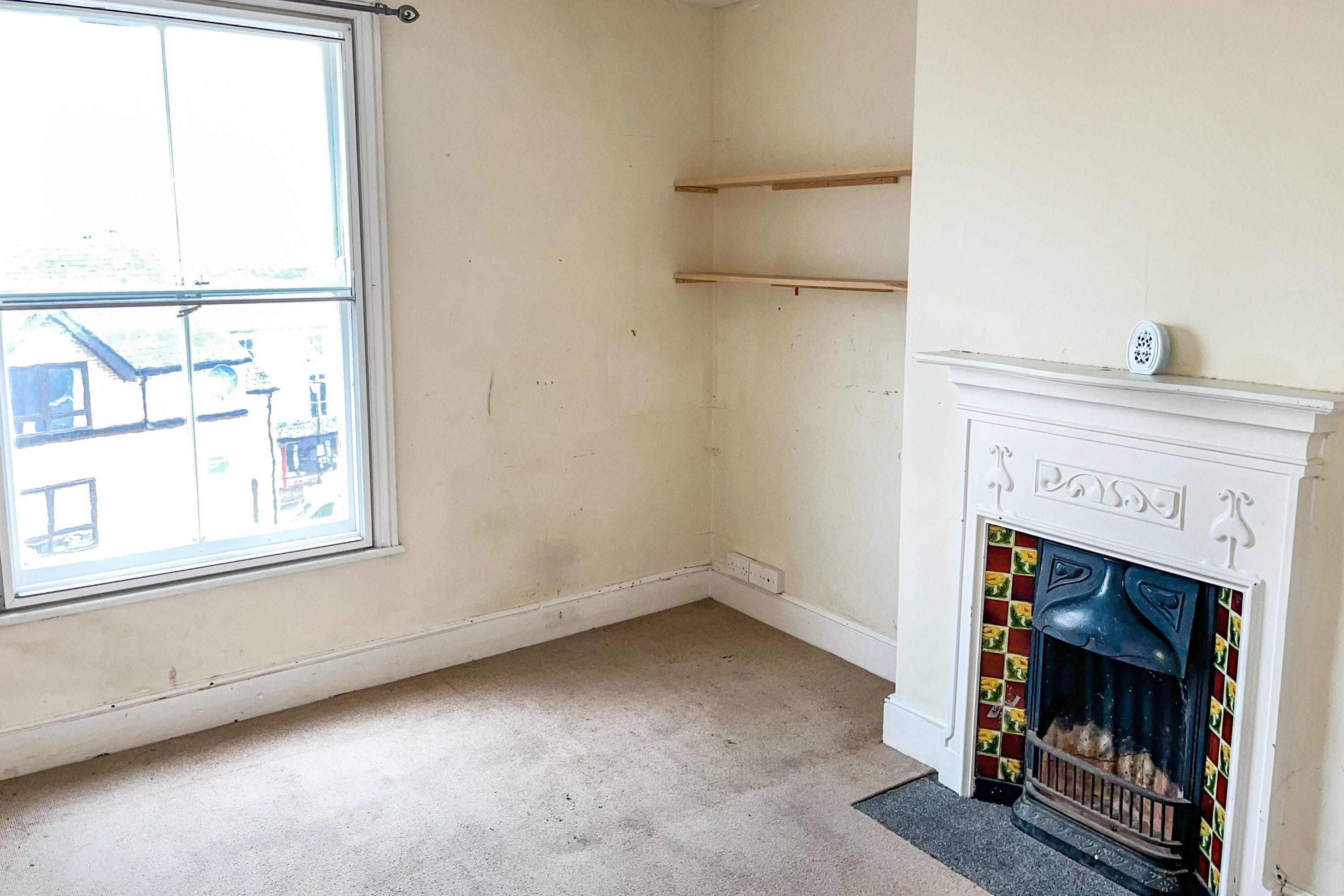3 Park Crescent, Llandrindod Wells, LD1 6AB