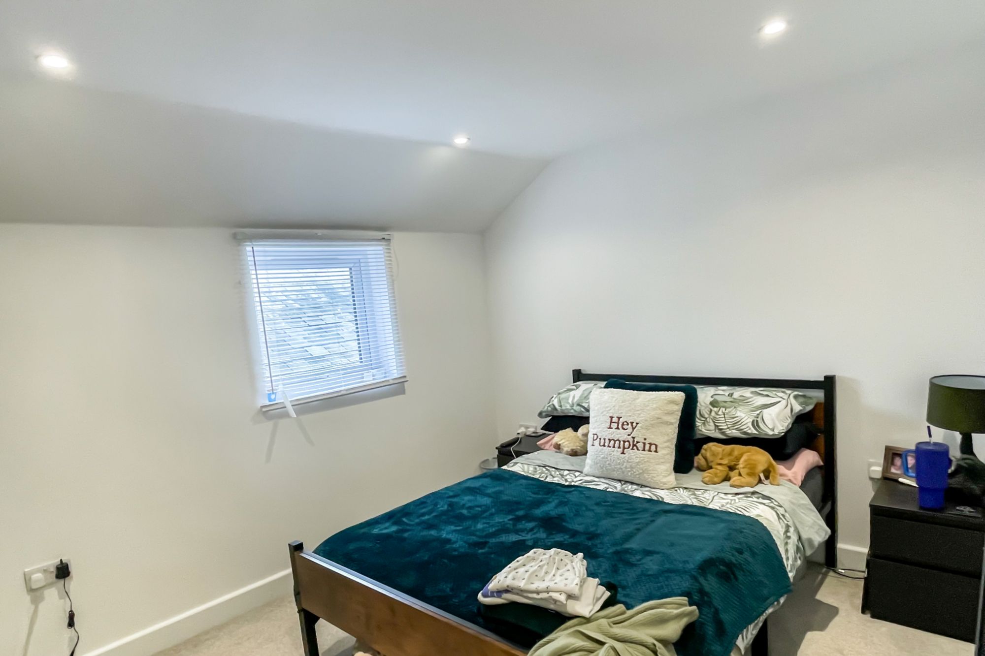 Flat C, 5 George Street, Hailsham, East Sussex, BN27 1AD