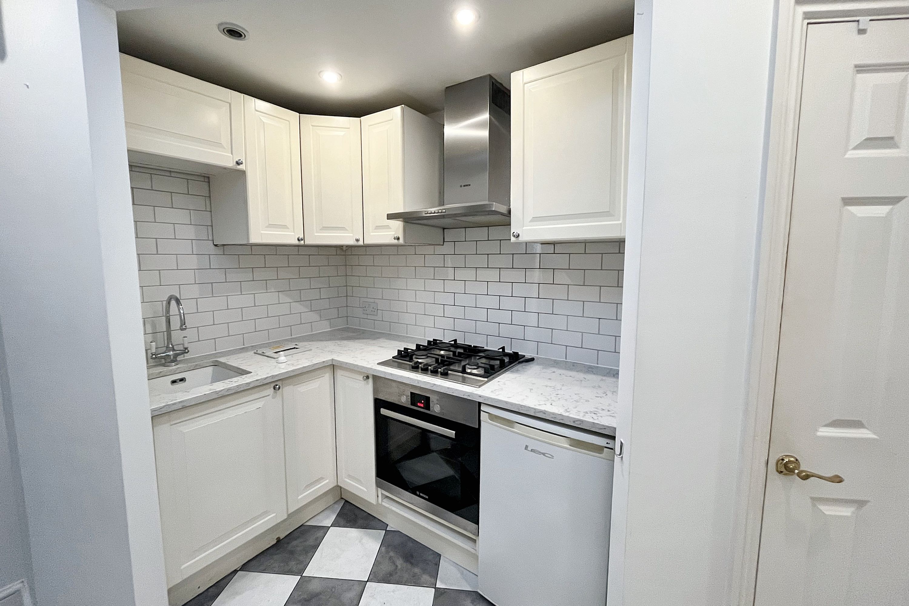 208A King Street, Hammersmith, London, W6 0RA