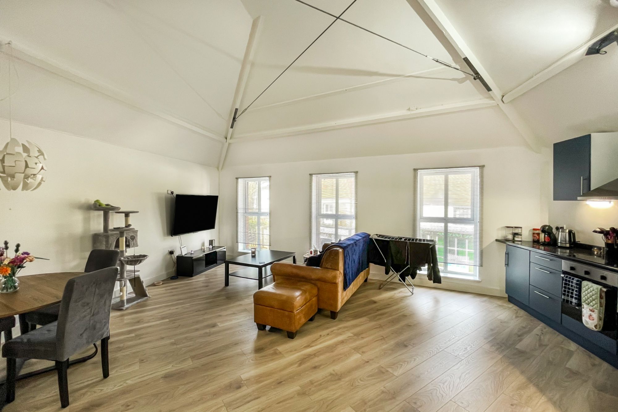 Flat C, 5 George Street, Hailsham, East Sussex, BN27 1AD