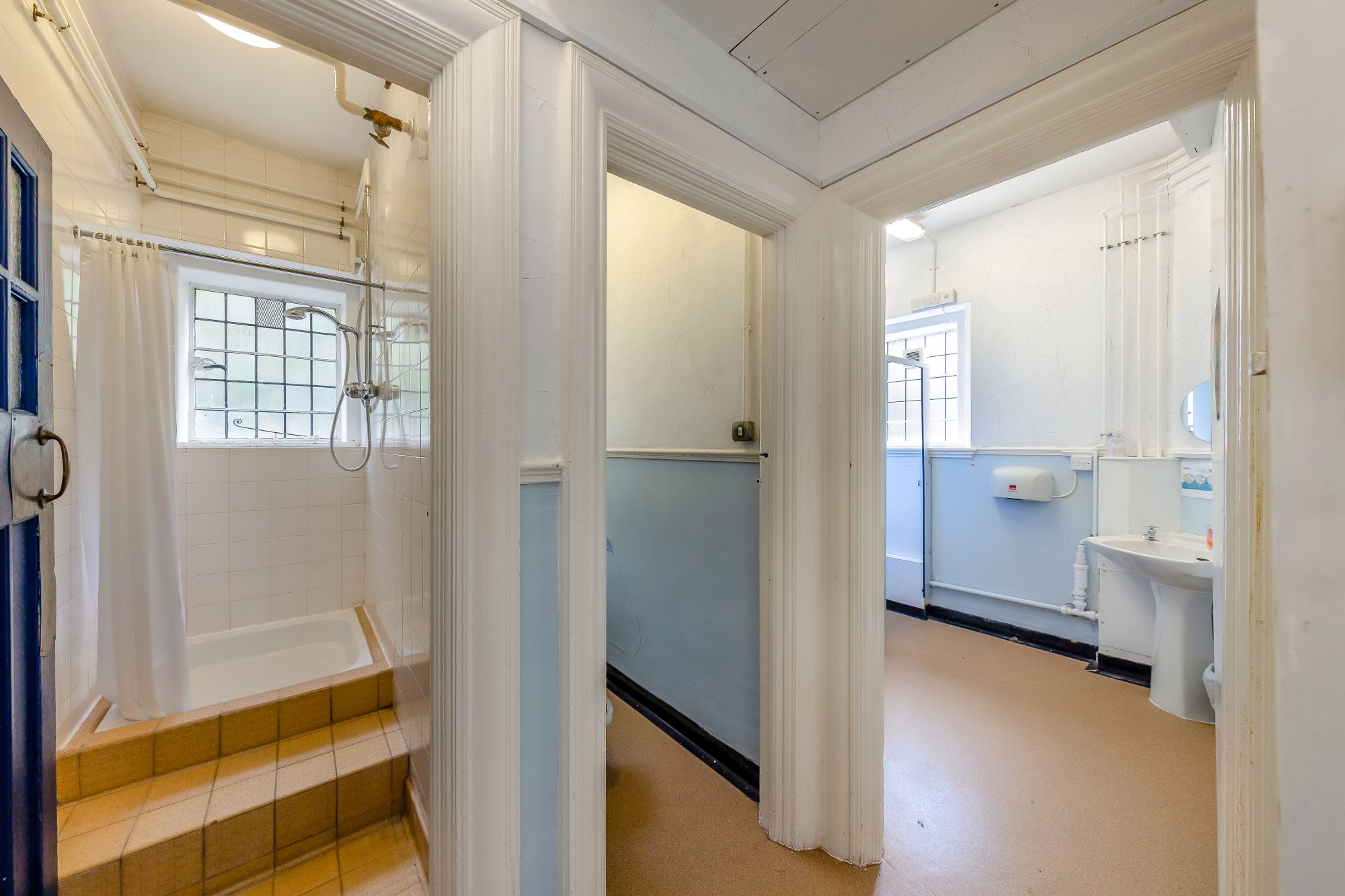 Marl Hall, Marl Lane, Llandudno Junction, Llandudno, Wales LL31 9JA