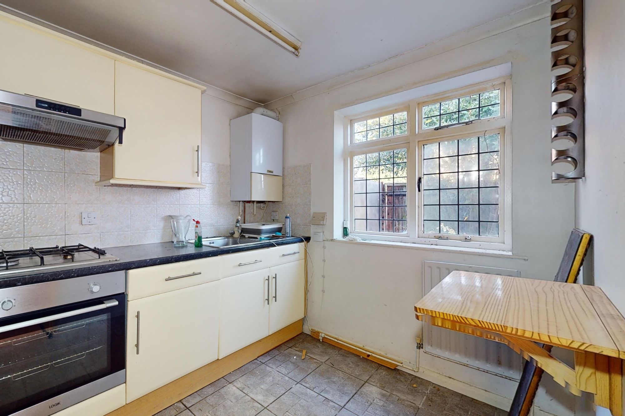 98 Westbury Road, New Malden, Surrey KT3 5AN