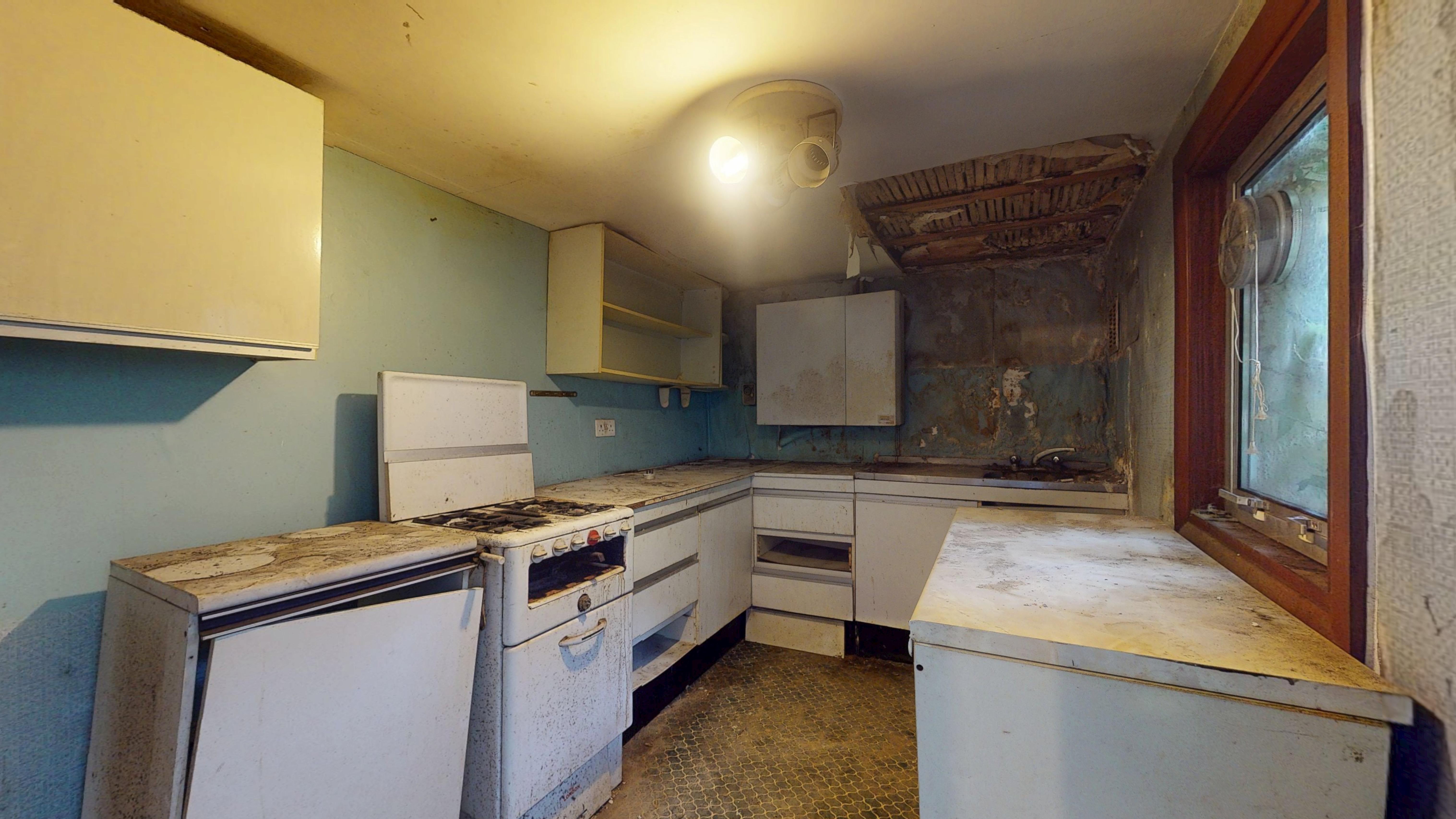 6 Gayford Road, Shepherds Bush, London, W12 9BN