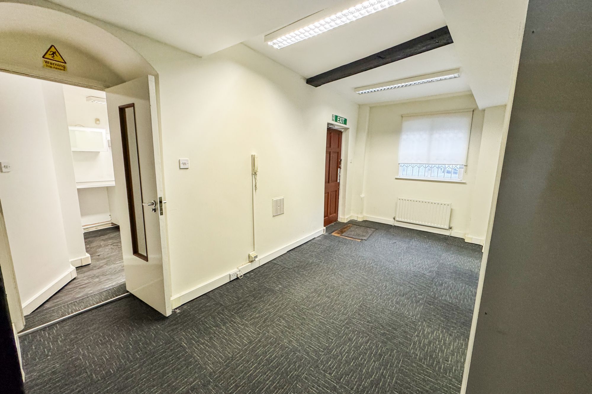 312A & Office, St Margarets Banks, High Street, Rochester, Kent, ME1 1HS