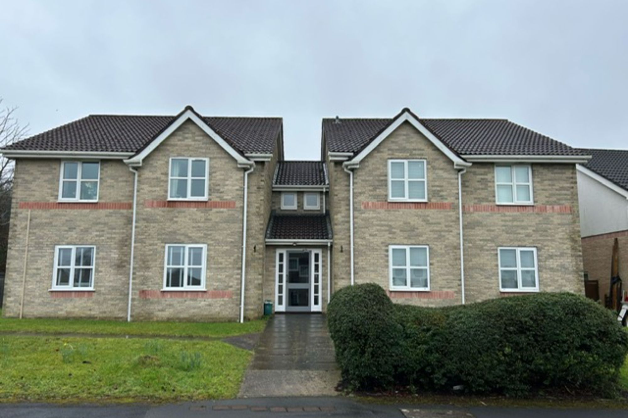 5 Ffordd Cynghordy, Llansamlet, Abertawe, SA7 9QF