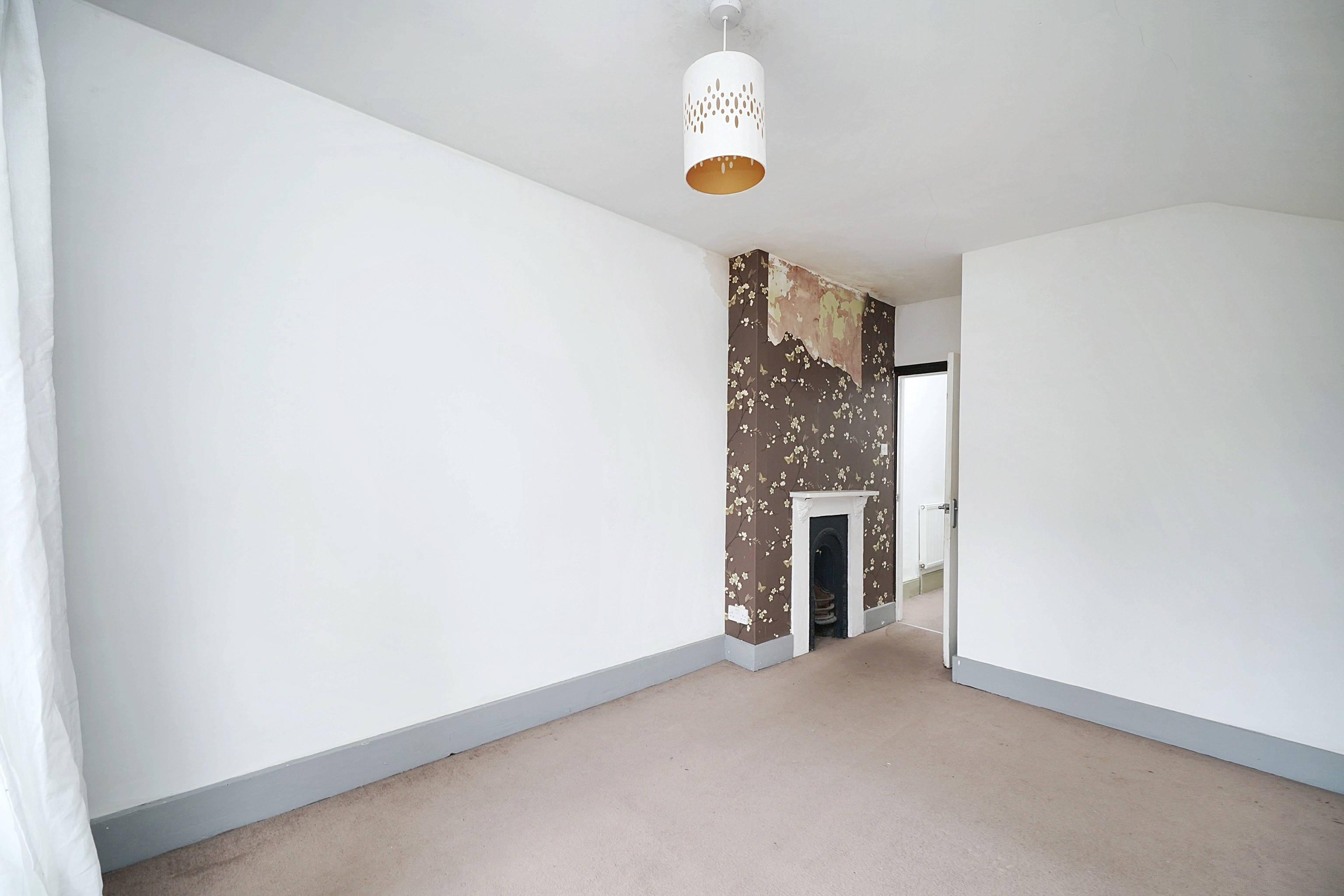 128 Tarring Road, Worthing, West Sussex, BN11 4HA