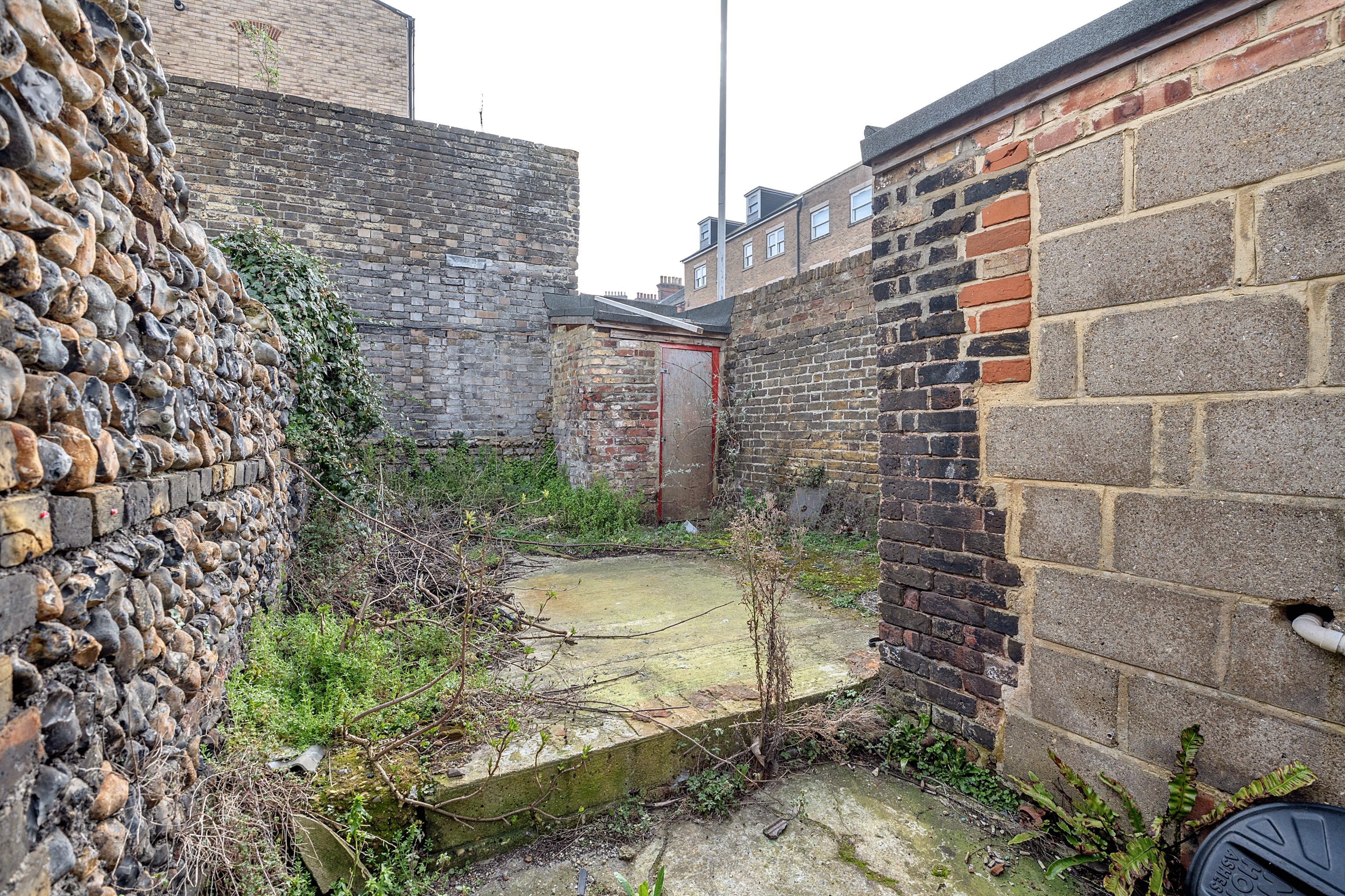 1 Hereson Road, Ramsgate, Kent, CT11 7DP