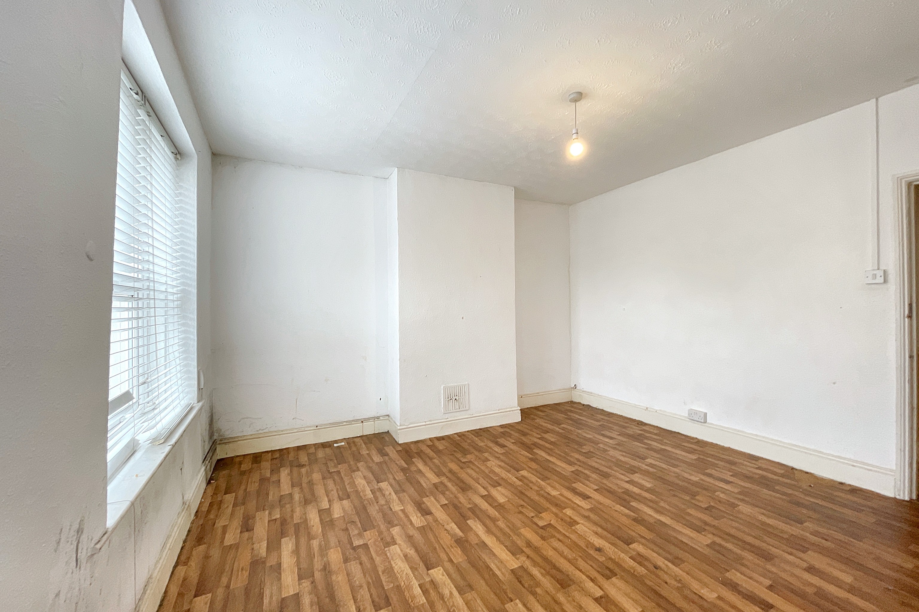 42 Stanley Park, Easton, Bristol, BS5 6DT