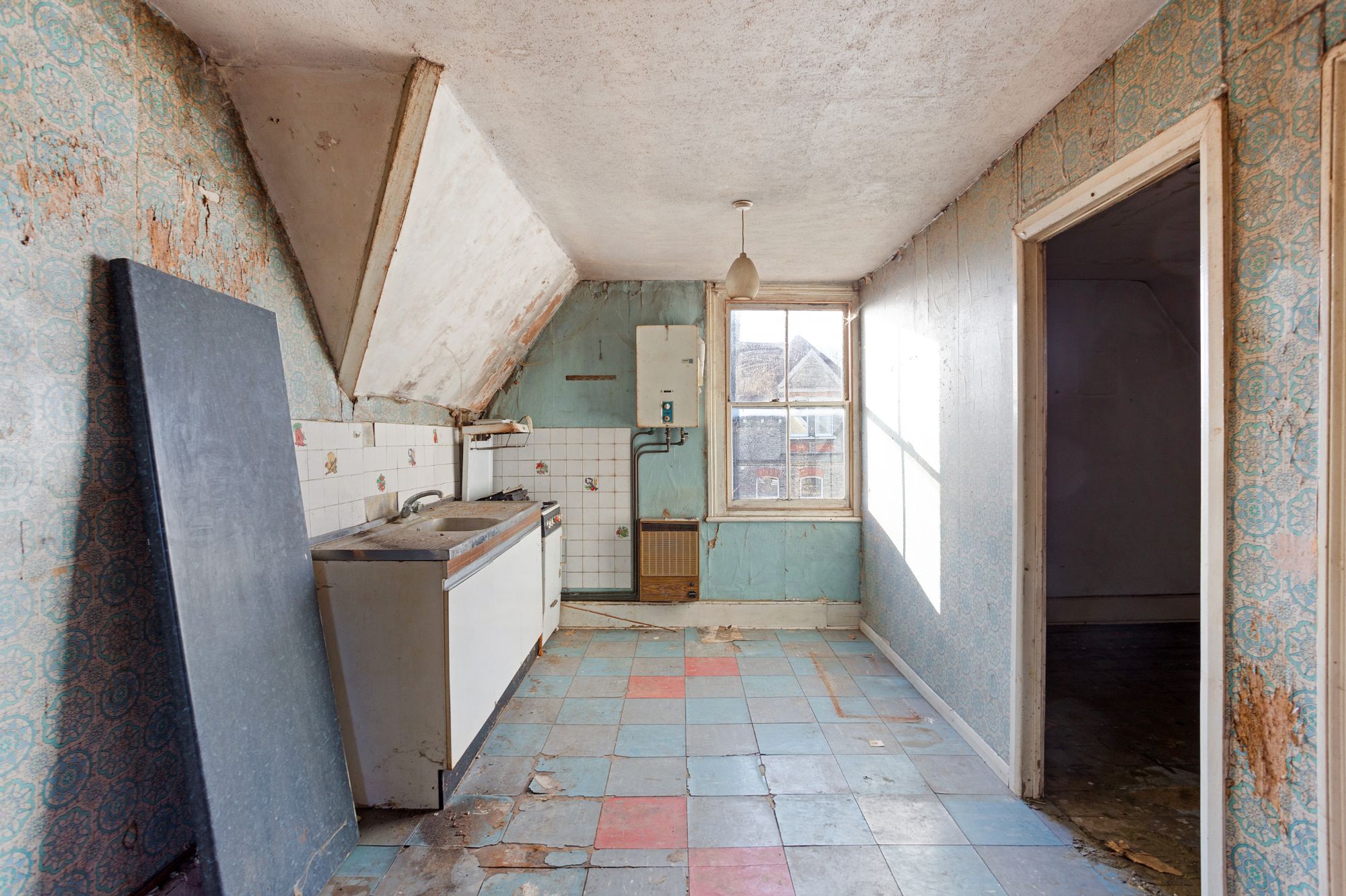 10 Ribblesdale Road, Hornsey, London N8 7EP
