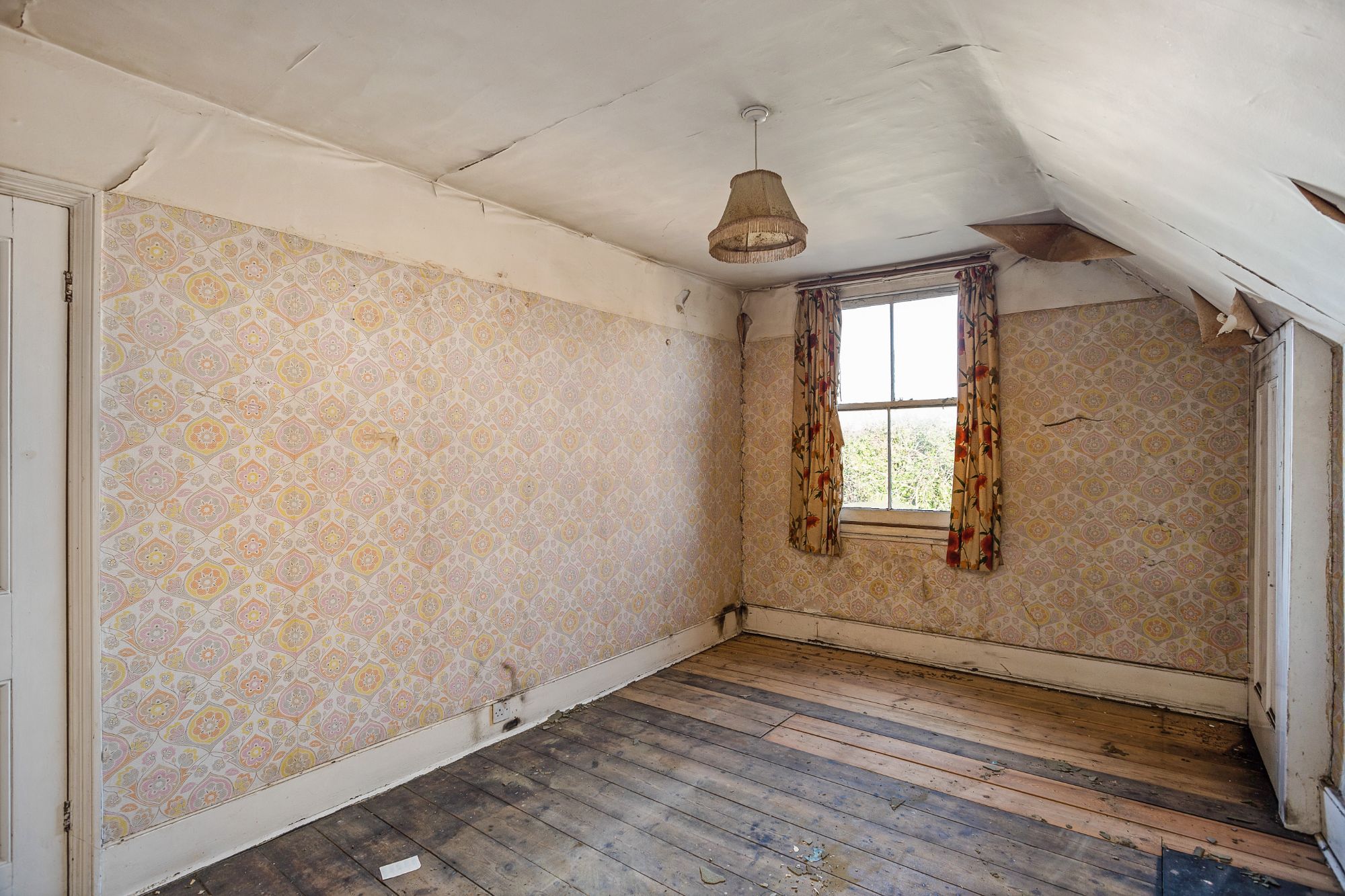 10 Ribblesdale Road, Hornsey, London N8 7EP