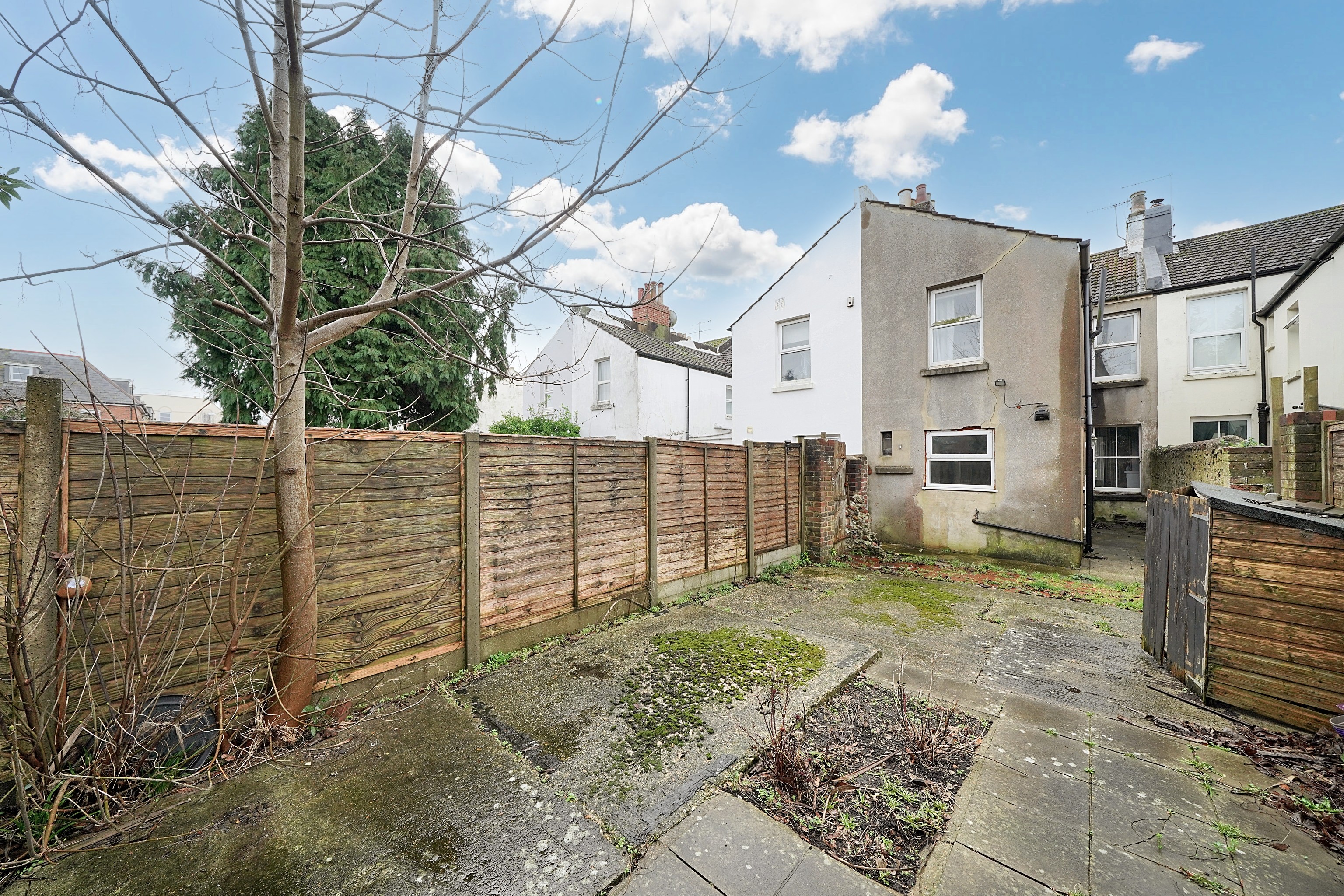 128 Tarring Road, Worthing, West Sussex, BN11 4HA