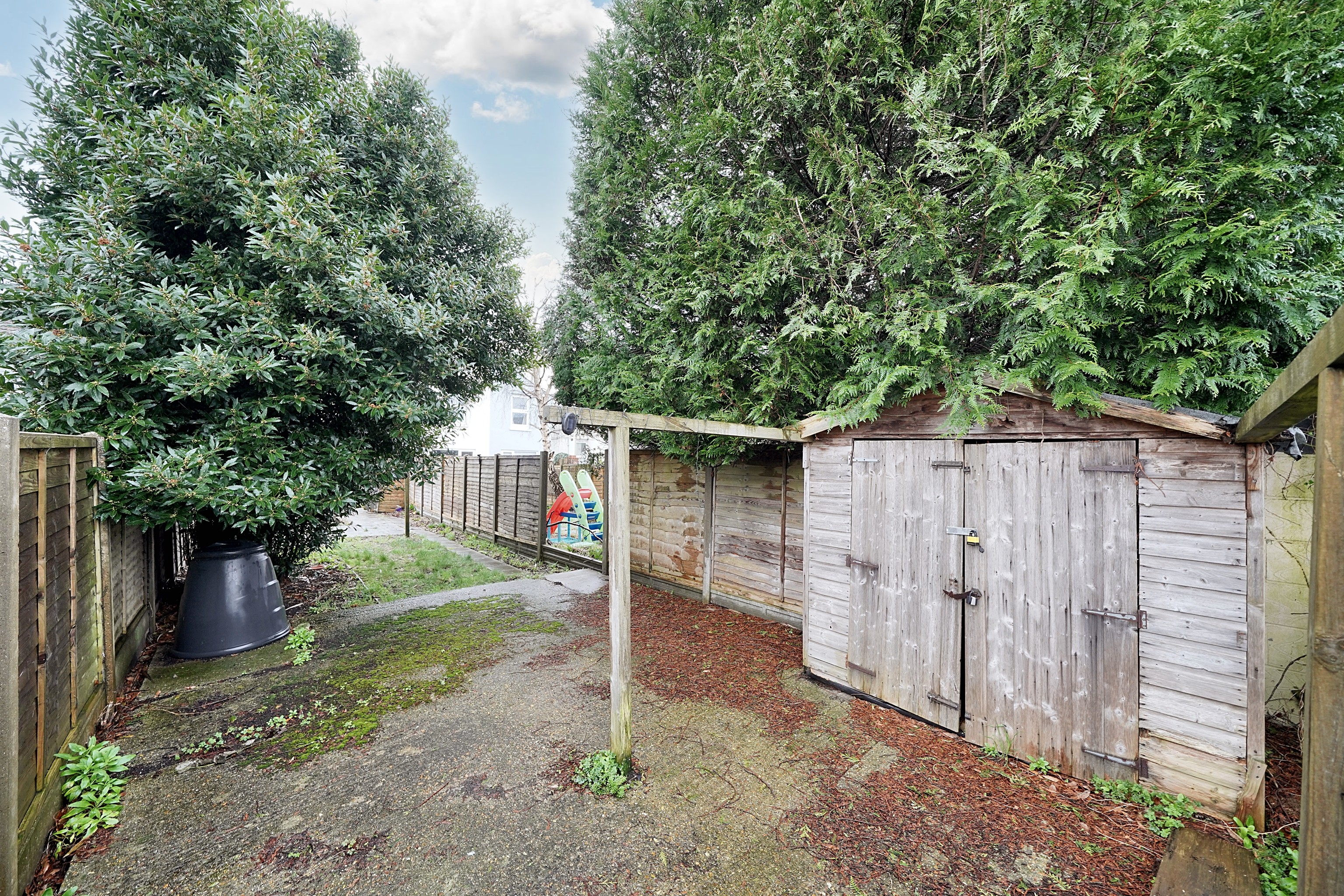128 Tarring Road, Worthing, West Sussex, BN11 4HA