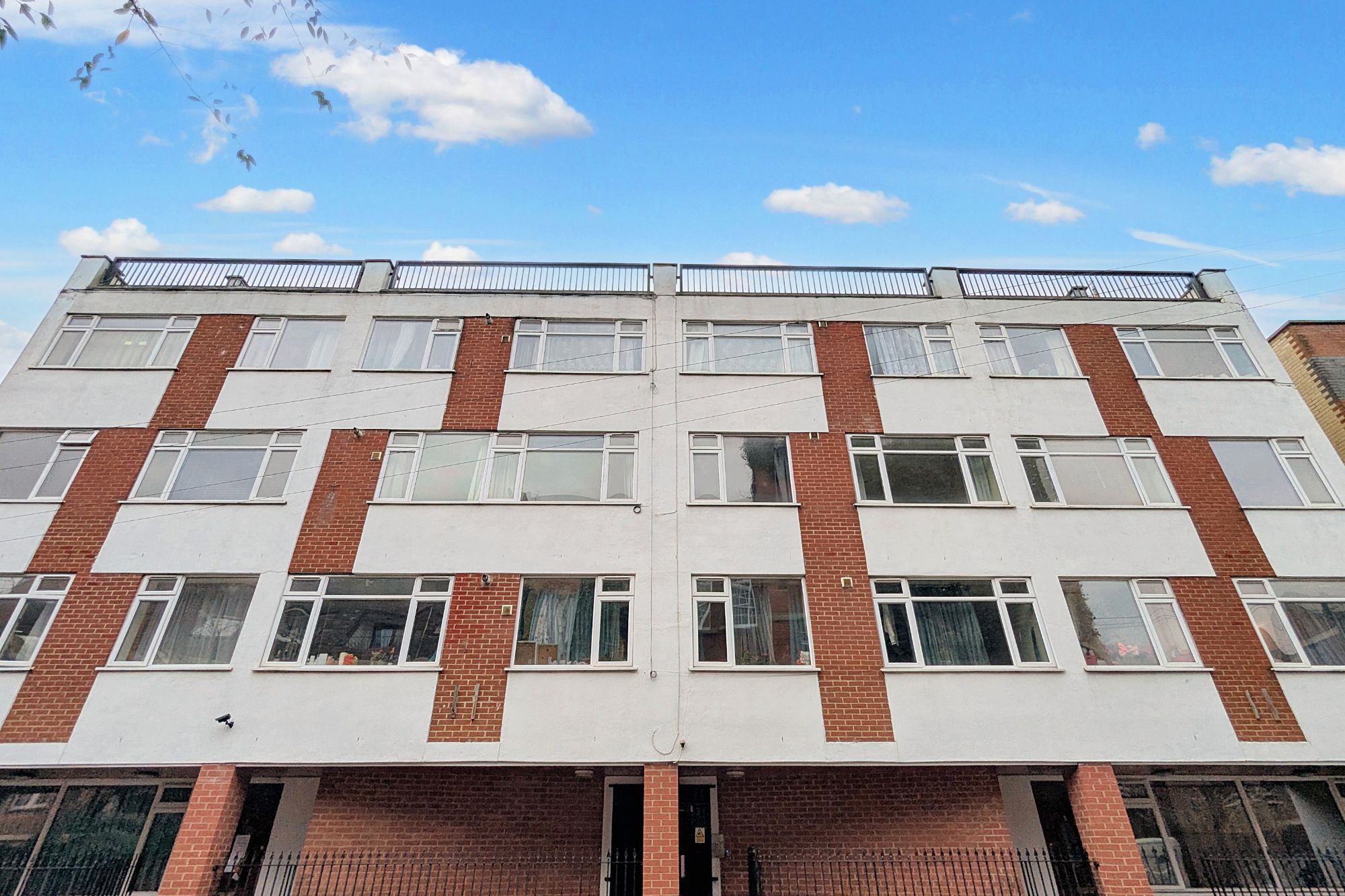 Flat 6, 69 Johnson Street, London, E1 0AQ
