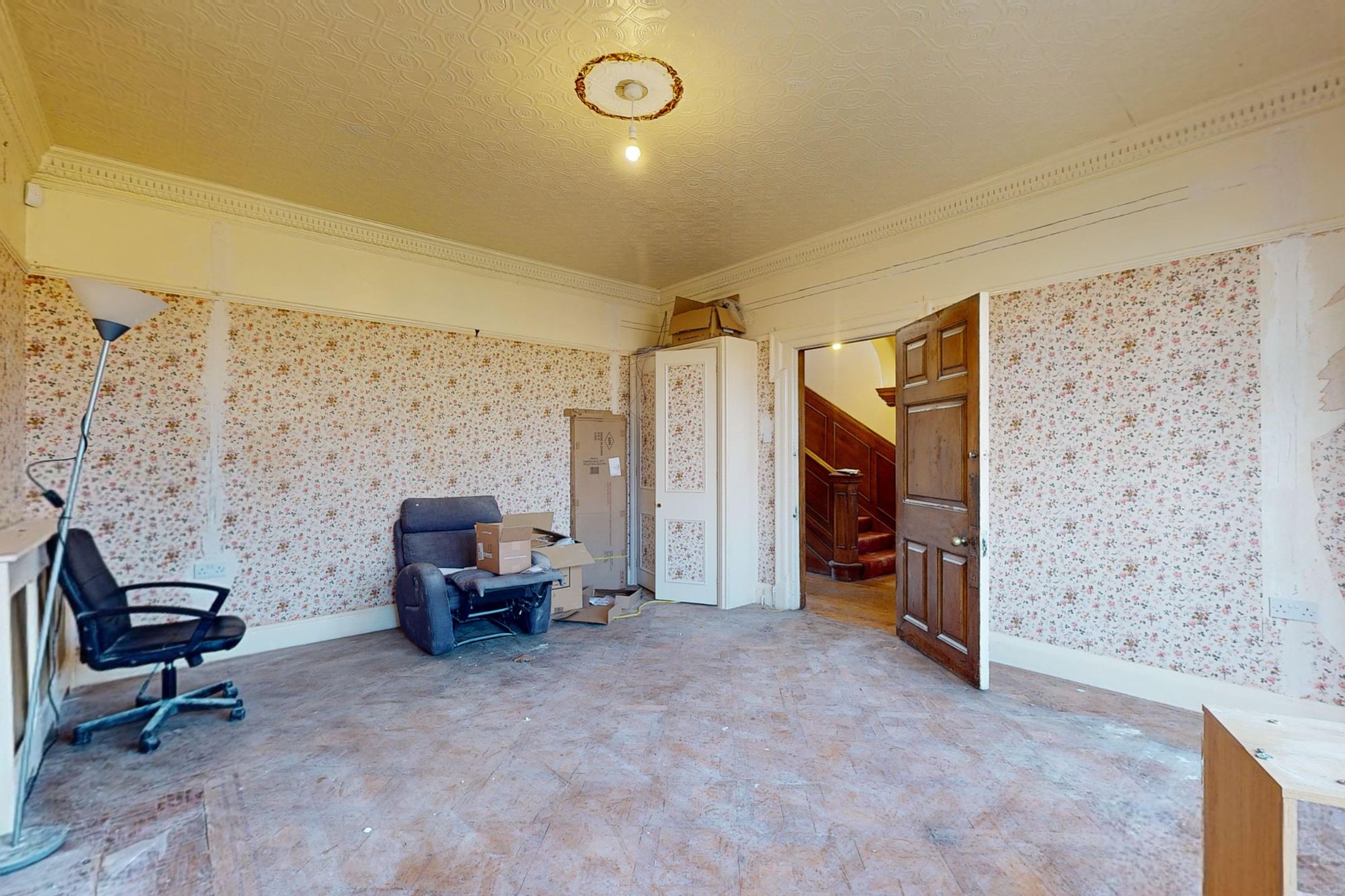 98 Westbury Road, New Malden, Surrey KT3 5AN
