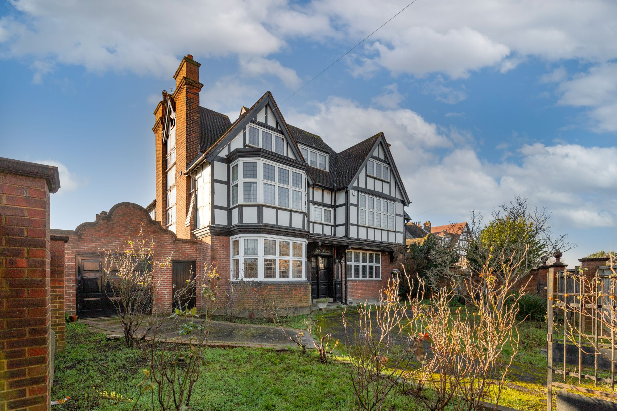 98 Westbury Road, New Malden, Surrey KT3 5AN
