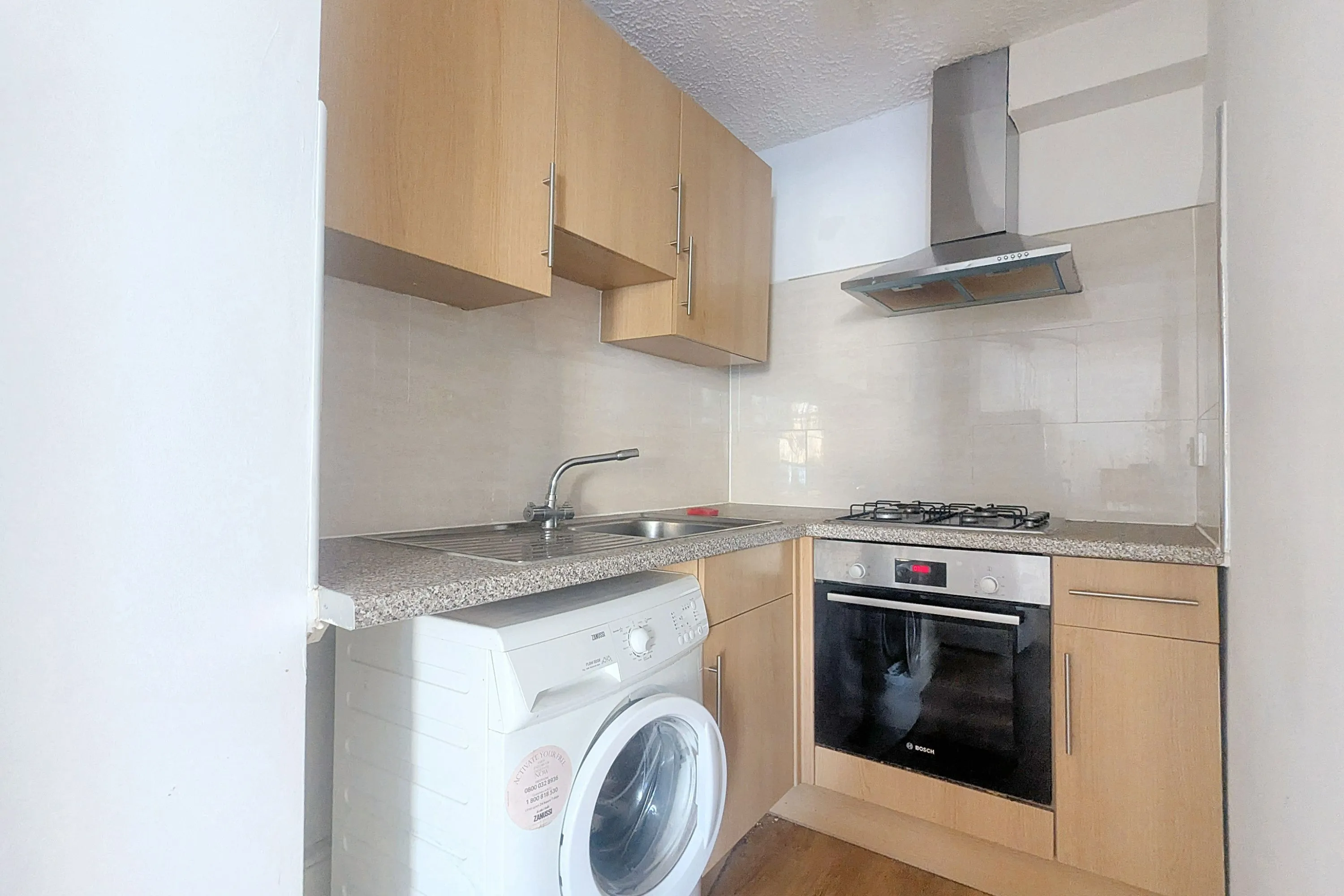 48 Dalyell Road, Brixton, London SW9 9UP