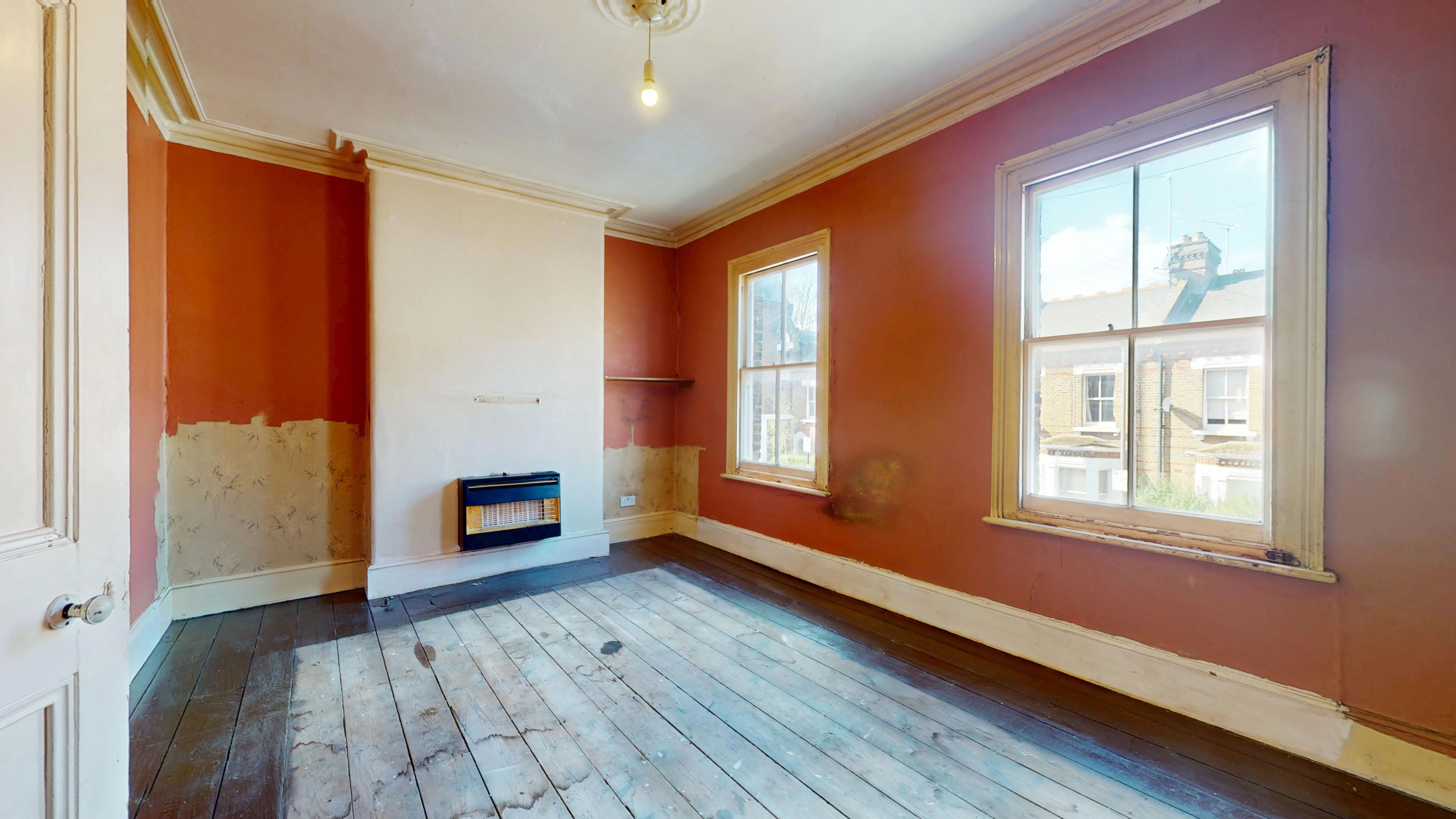 Upper Flat, 40 Grayshott Road, Battersea, London, SW11 5TT