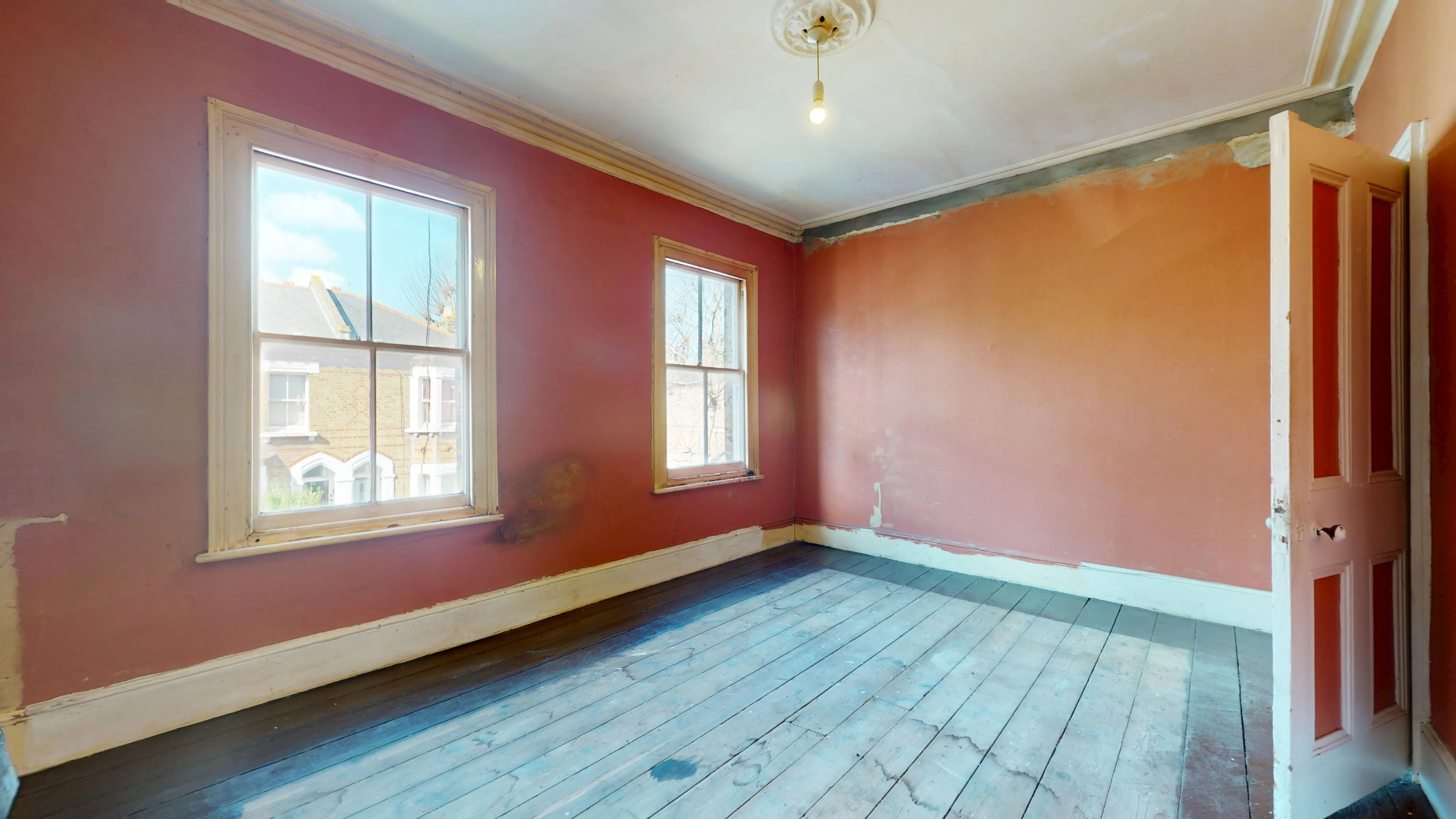Upper Flat, 40 Grayshott Road, Battersea, London, SW11 5TT