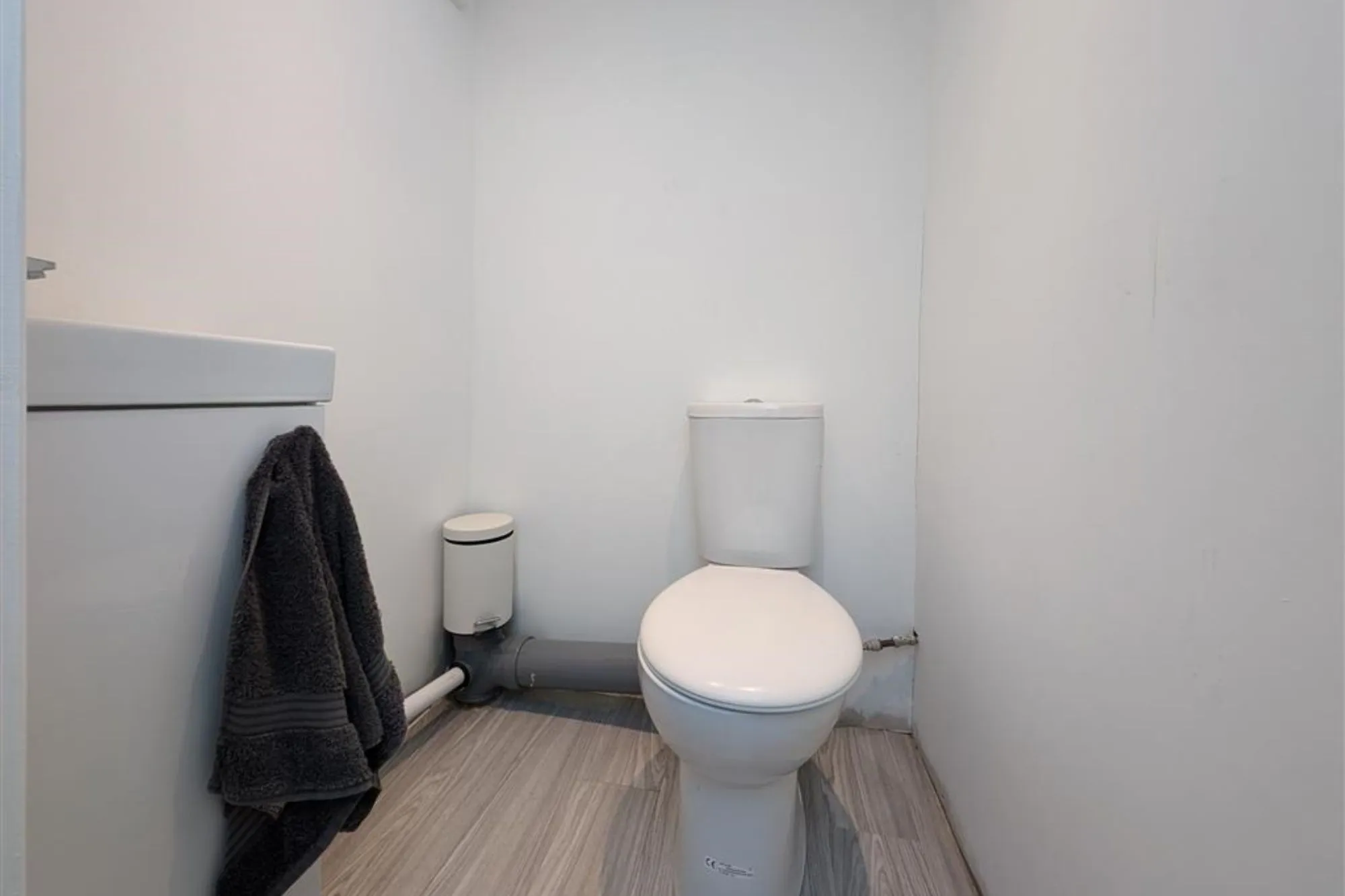106 Stone Lane, Worthing, West Sussex BN13 2BG