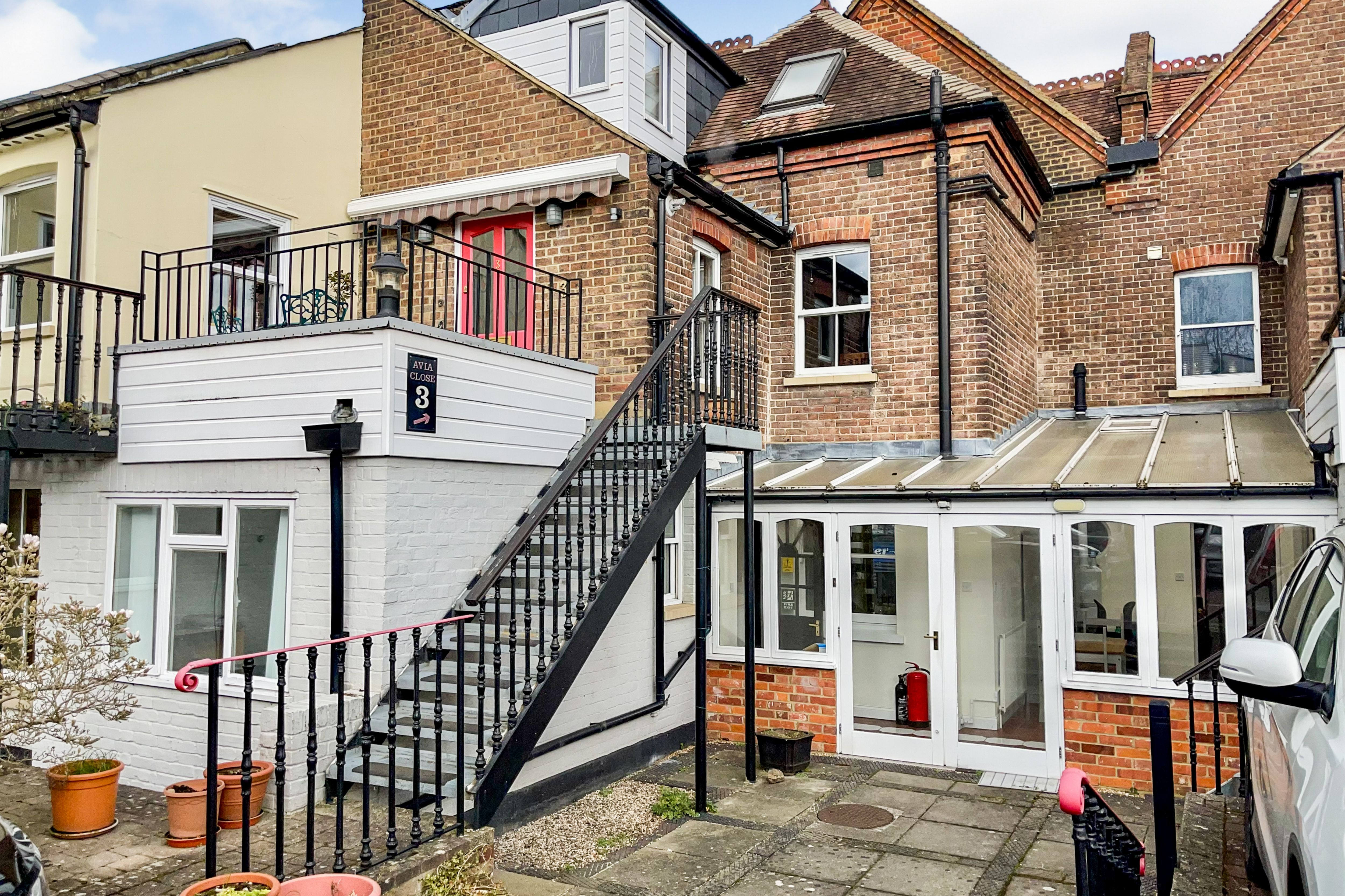 151-155 London Road, Hemel Hempstead, Hertfordshire, HP3 9SQ