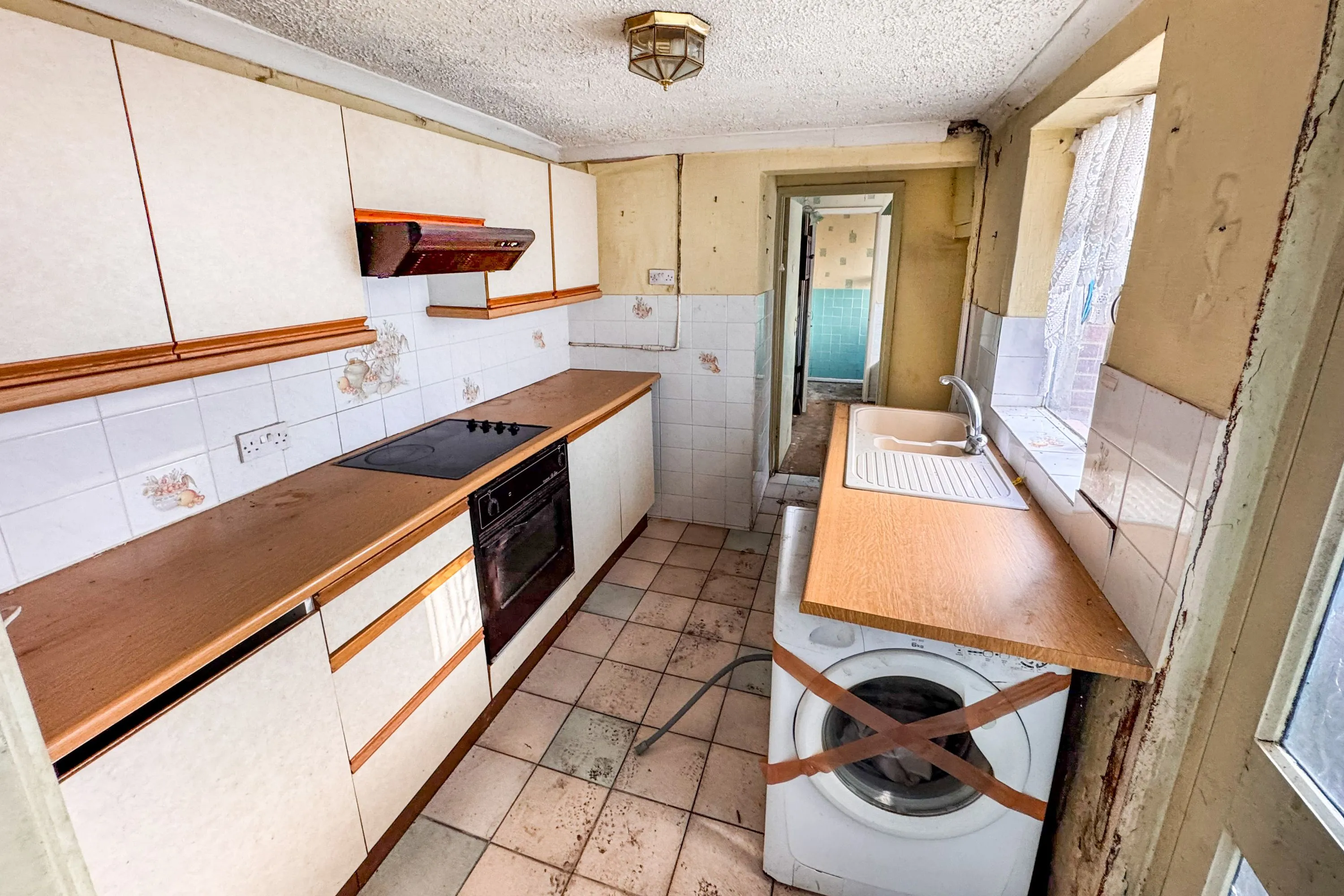 58 New Road, The Causeway, Staines, TW18 3DA