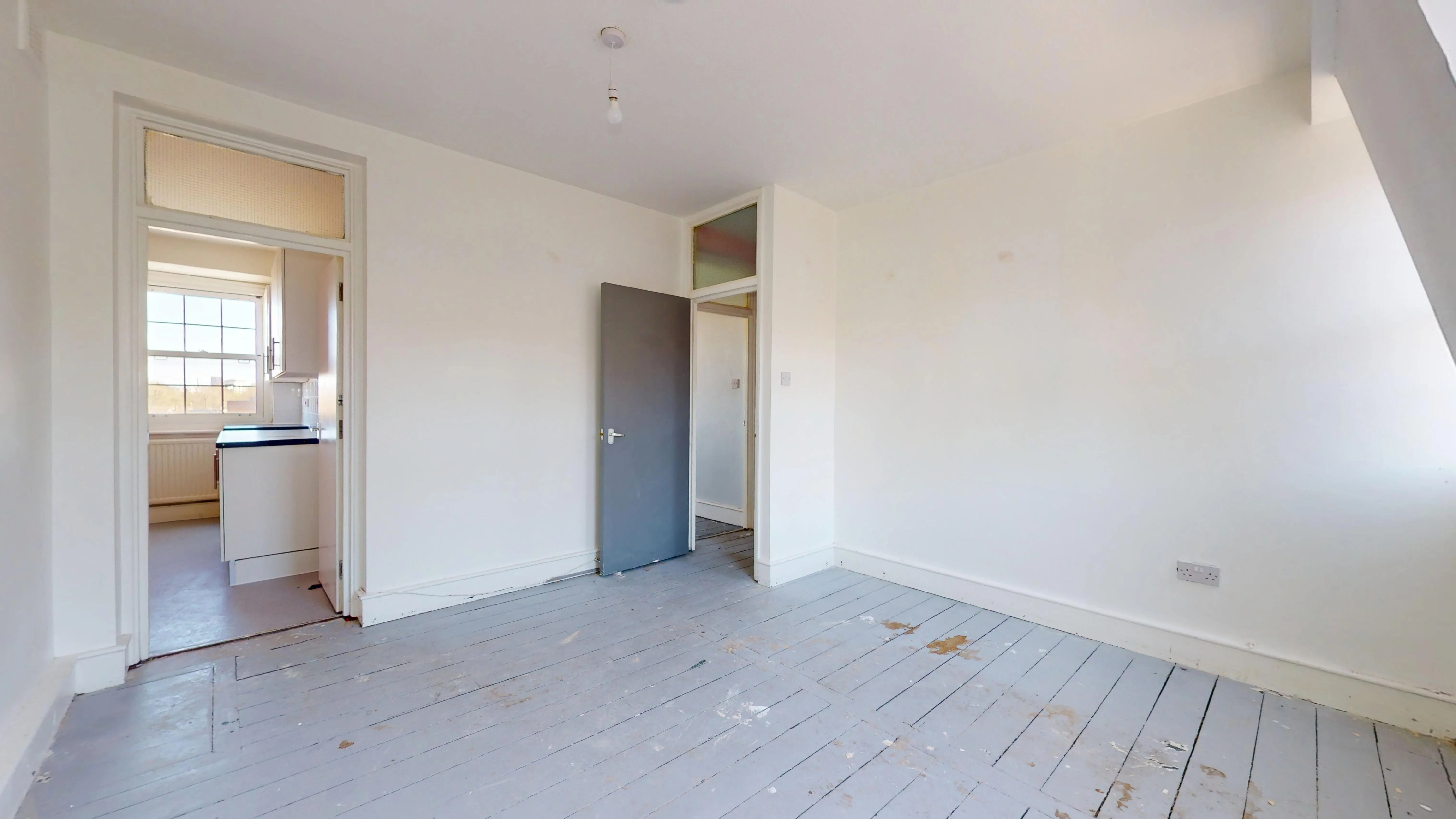 Flat 13, Block H, Peabody Estate, Camberwell Green, Camberwell, London SE5 7BN