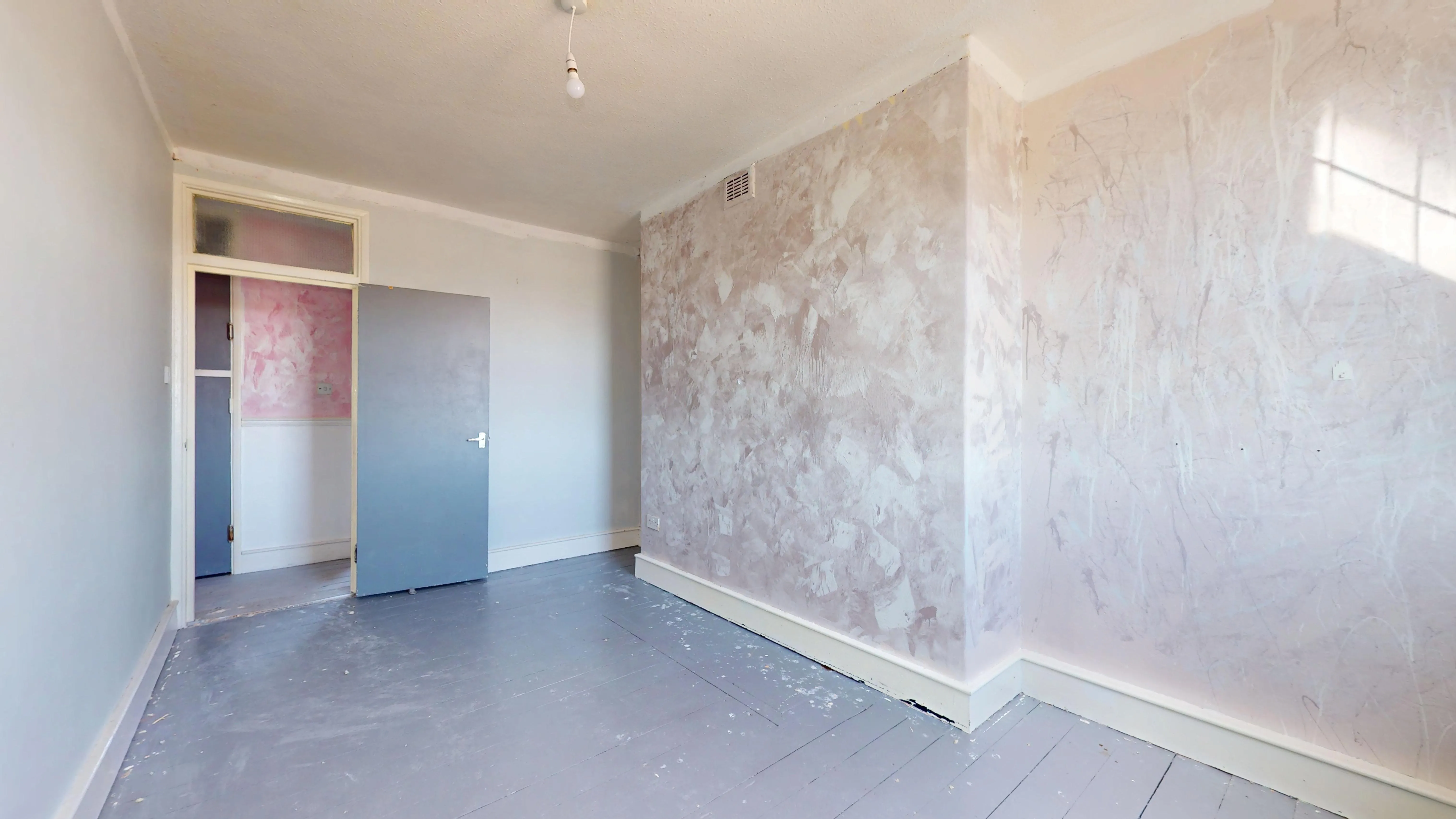 Flat 13, Block H, Peabody Estate, Camberwell Green, Camberwell, London SE5 7BN