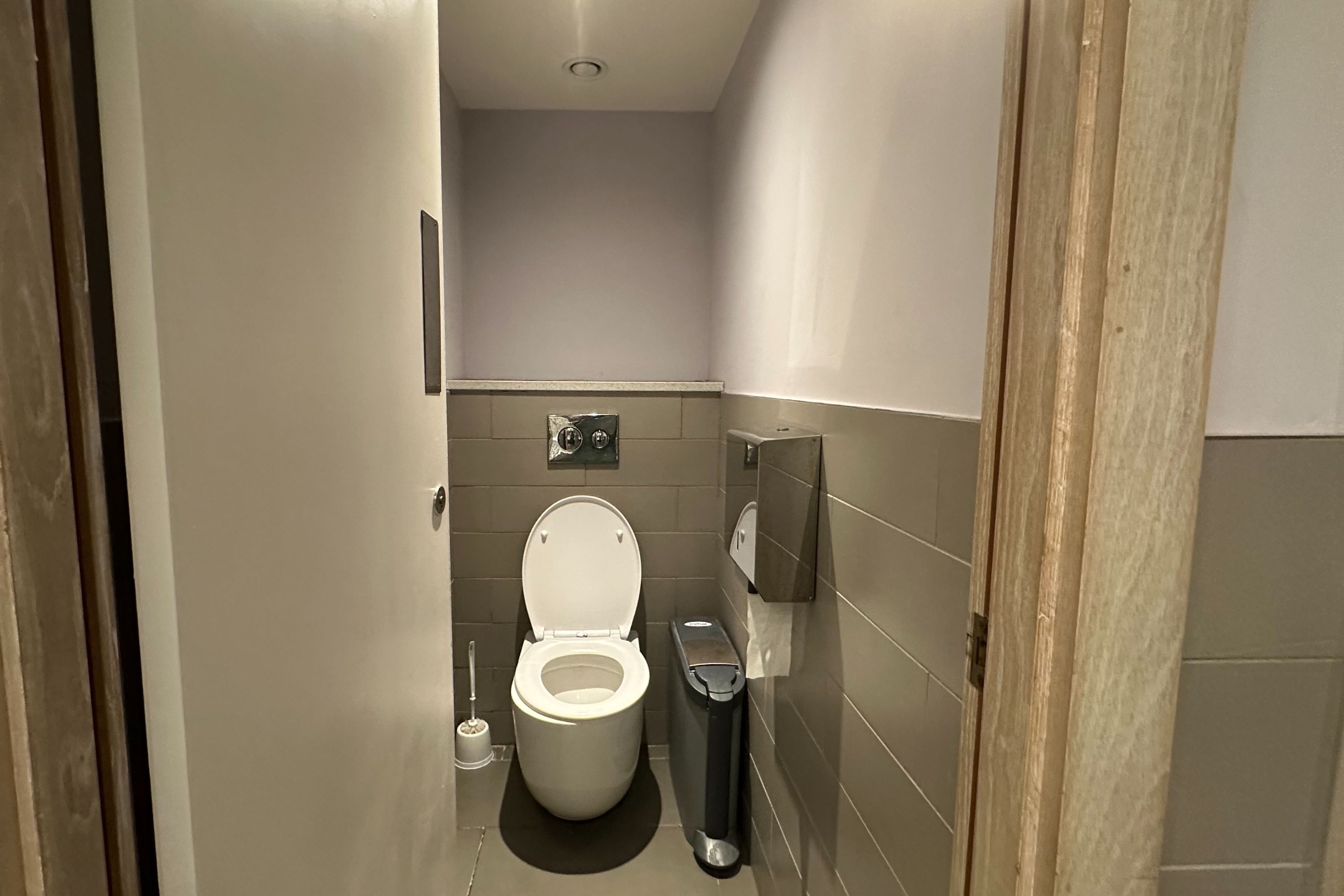 129-133 Hamilton Road, Felixstowe, Suffolk, IP11 7AB