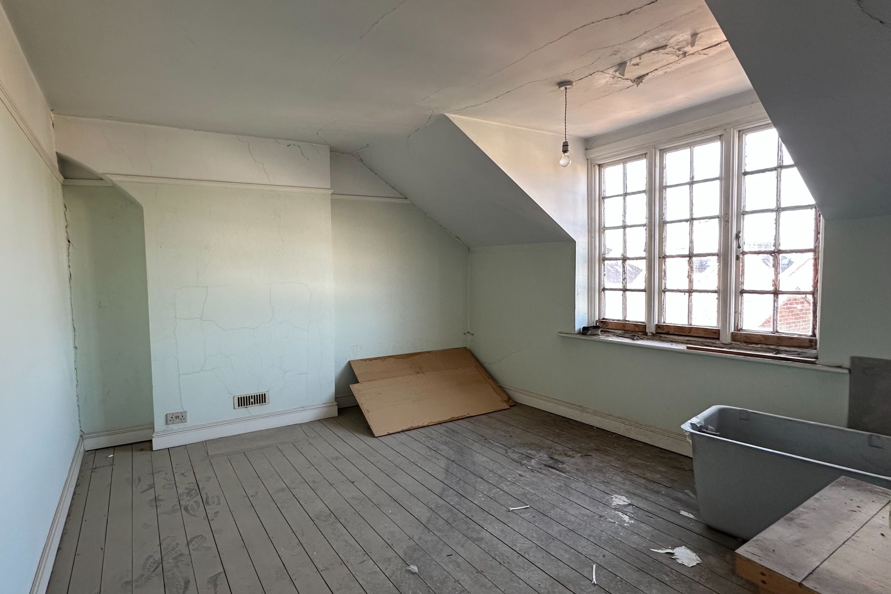 129-133 Hamilton Road, Felixstowe, Suffolk, IP11 7AB