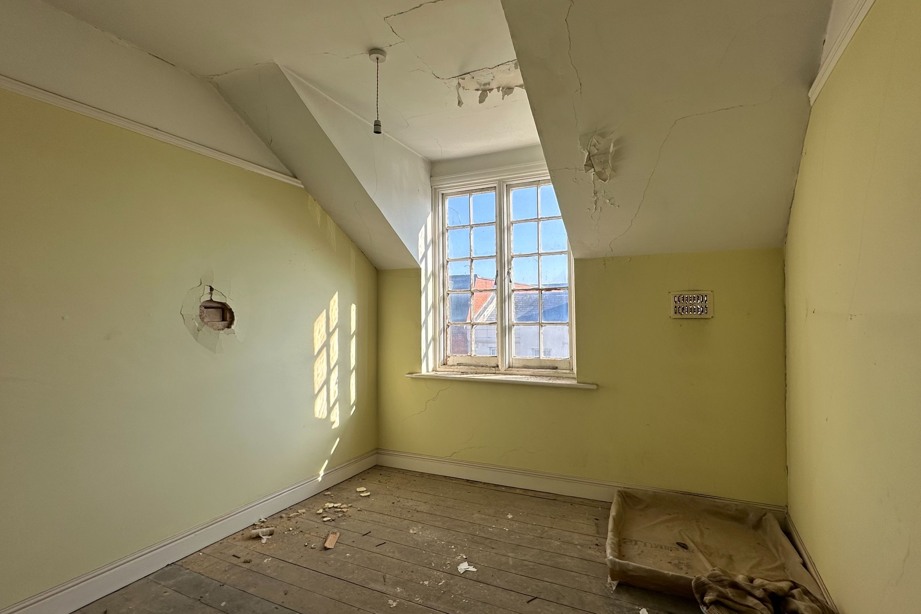 129-133 Hamilton Road, Felixstowe, Suffolk, IP11 7AB