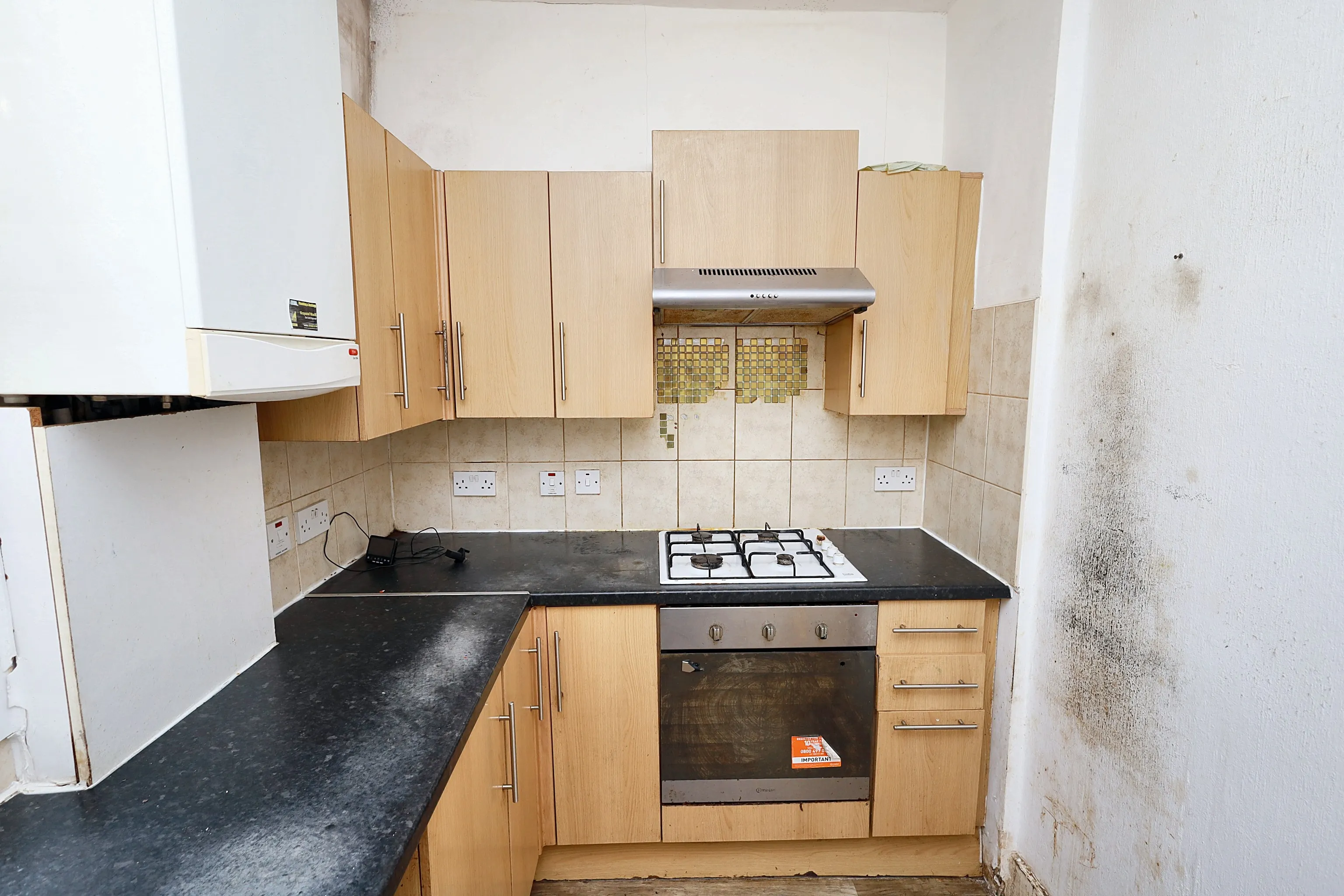 37B Drayton Road, London N17 6HJ
