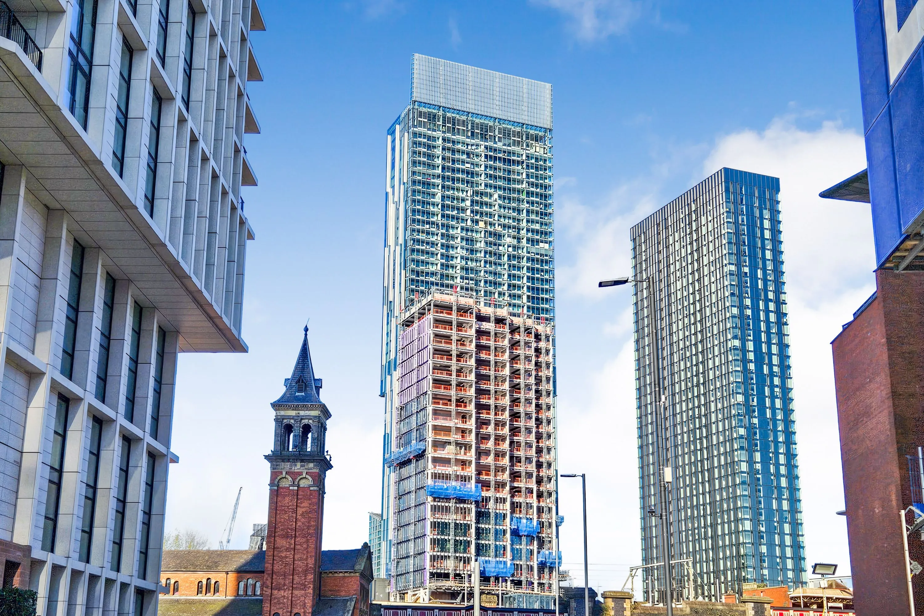 Flat 4401 Beetham Tower, 301 Deansgate, Manchester M3 4LQ