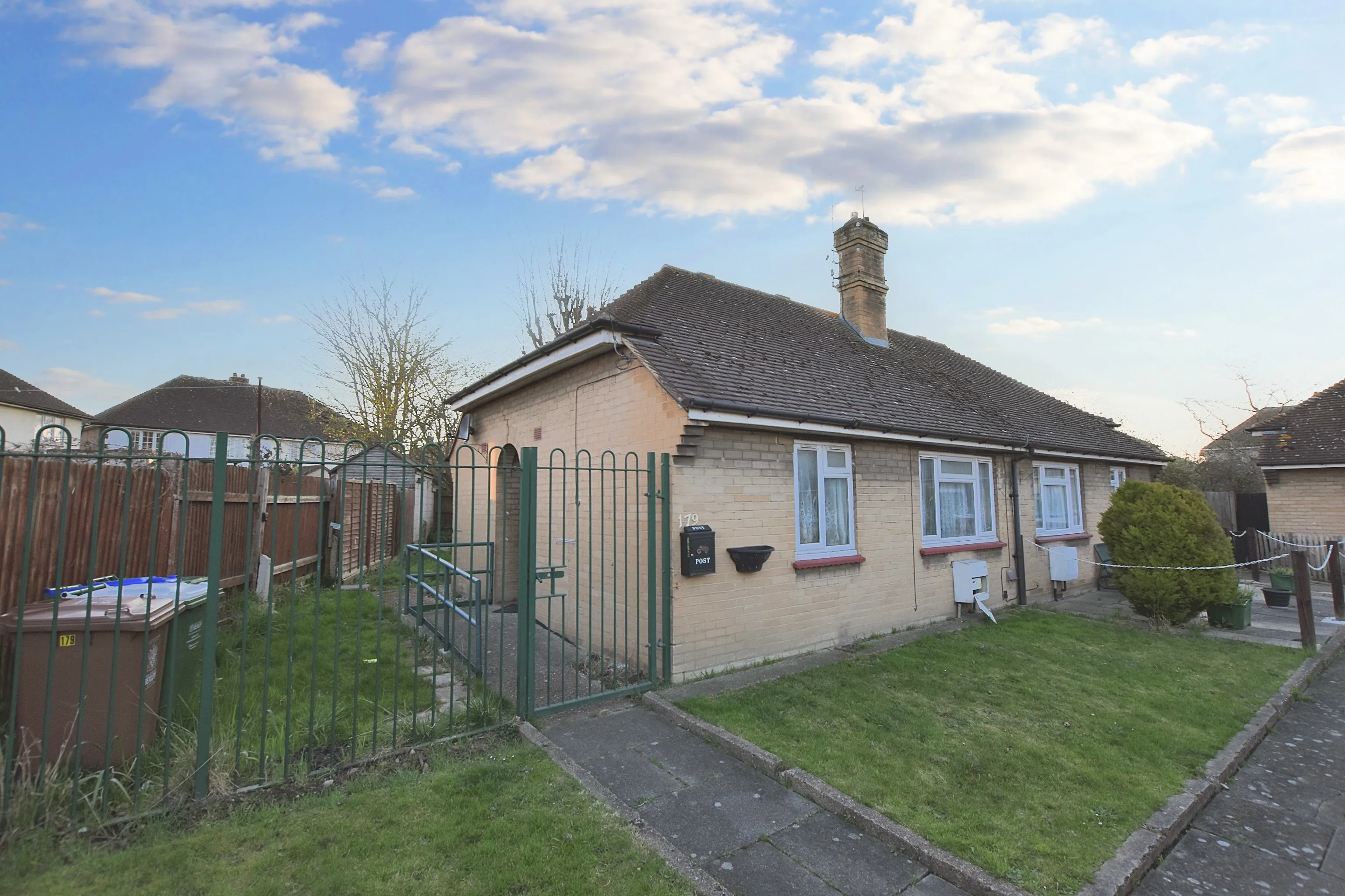 179 Iron Mill Lane, Crayford, Dartford, DA1 4PF