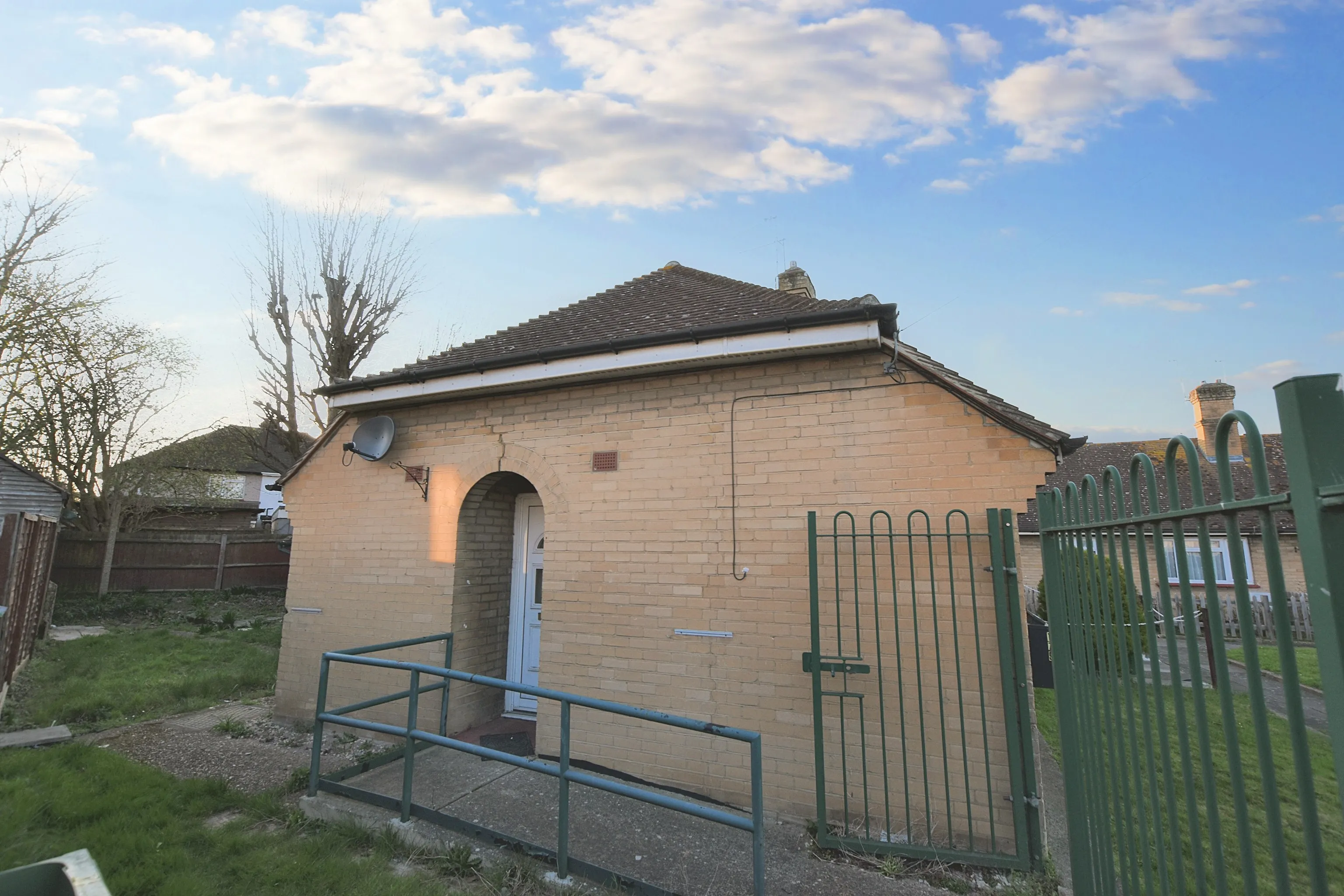 179 Iron Mill Lane, Crayford, Dartford, DA1 4PF