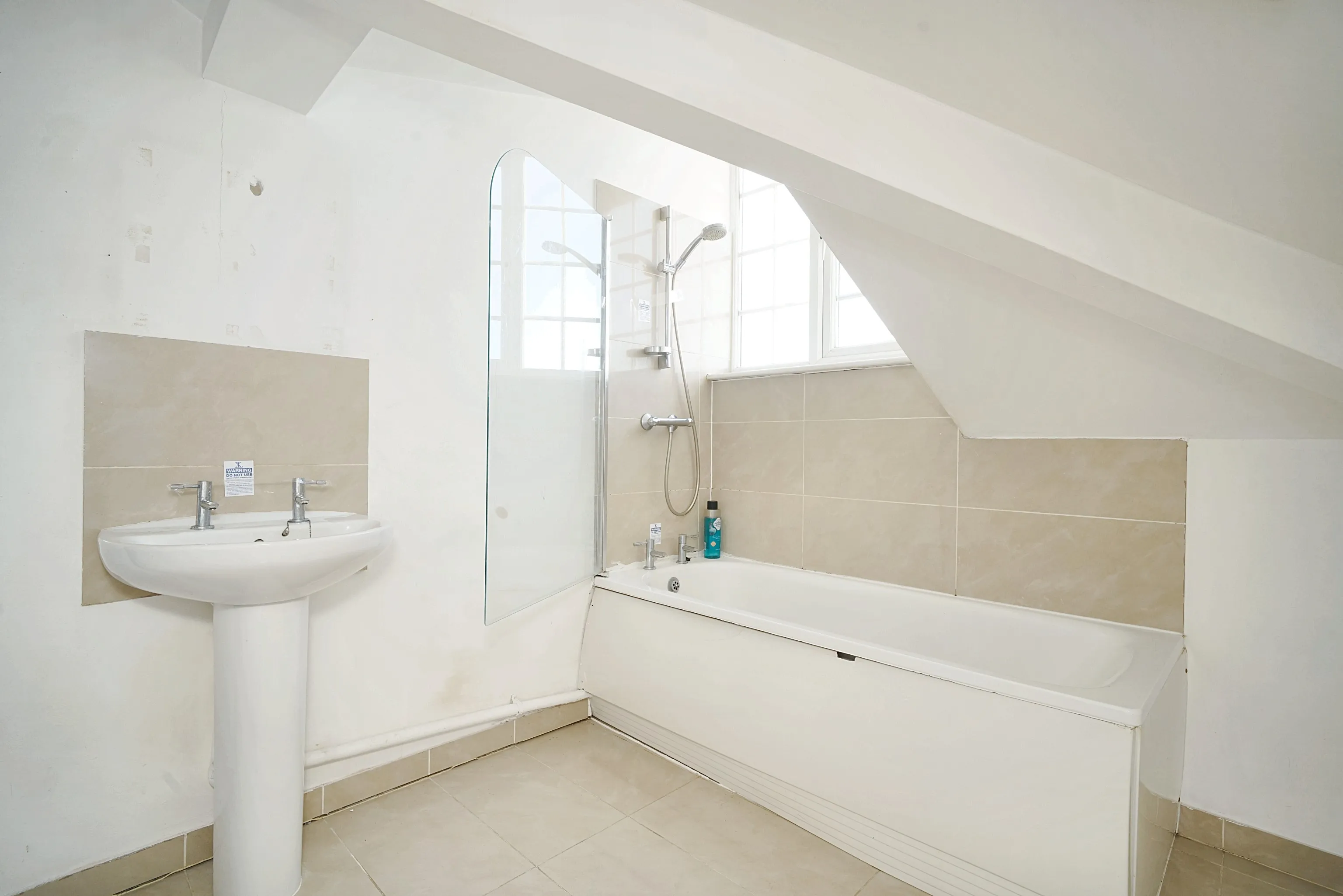 Flat 14 Montpellier Mansions, 22 Montpellier Crescent, Wallasey, CH45 9AB